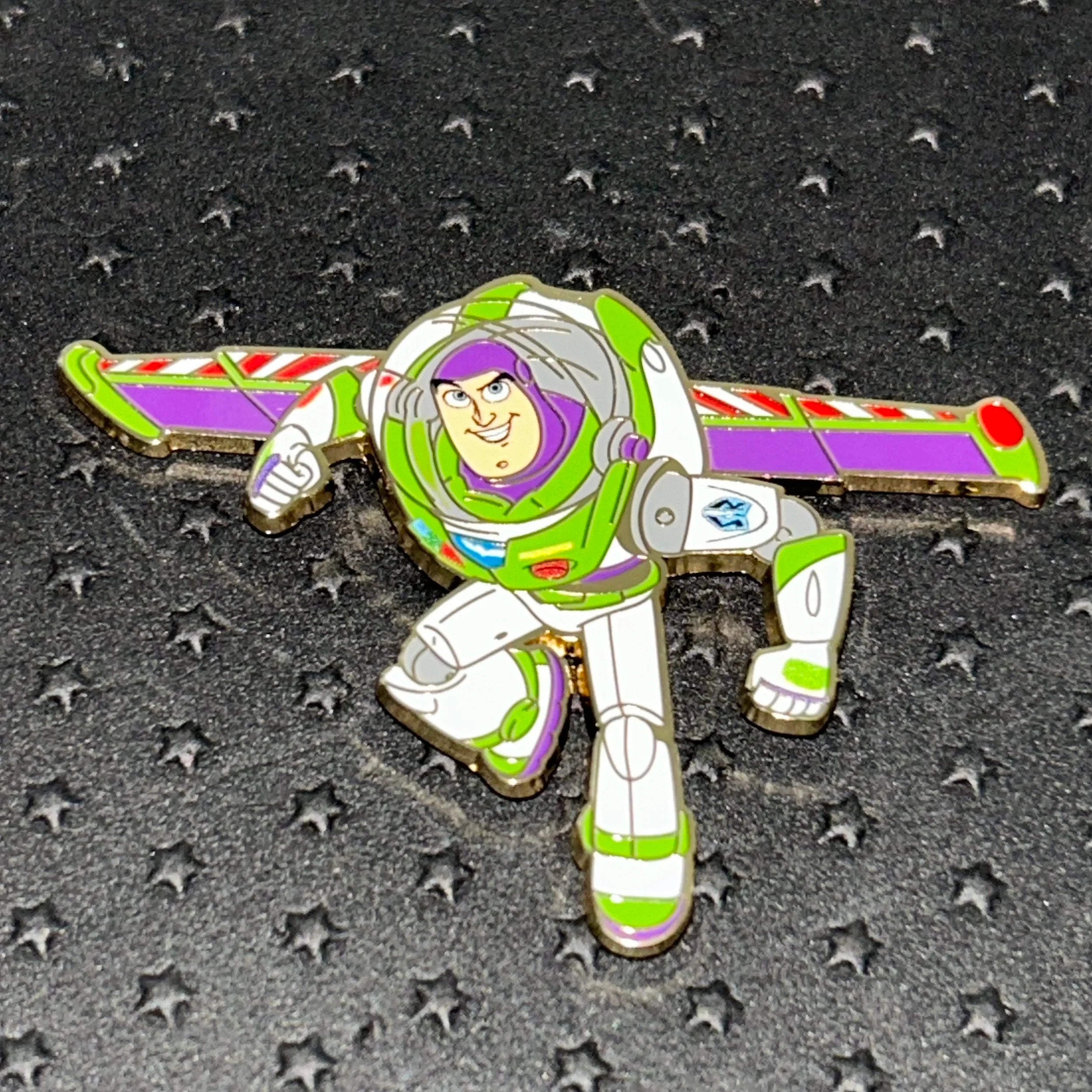 2022 - Buzz Lightyear - Toy Story - Retractable Wings - Disney Pin
