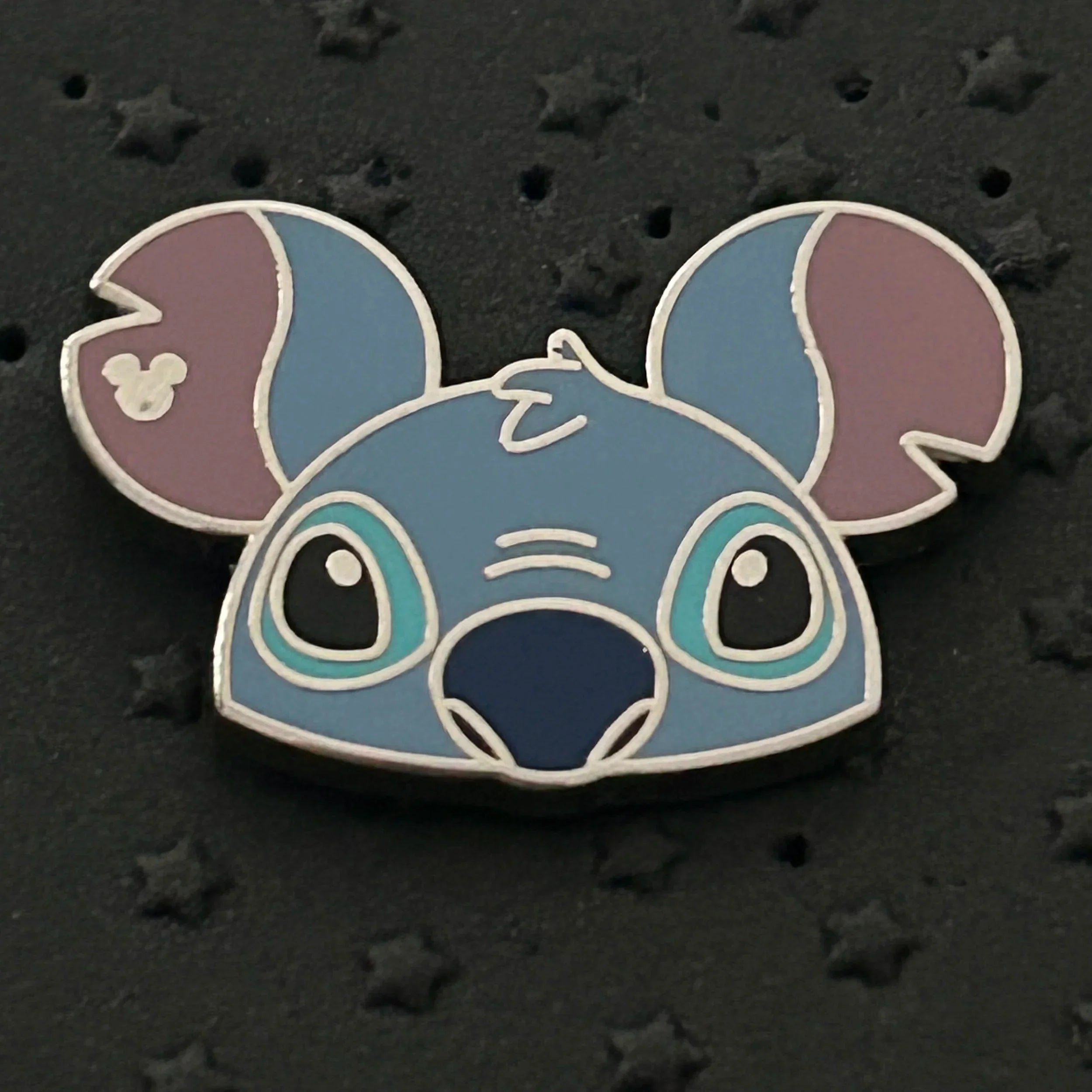 2024 - Stitch - Mickey Ears - Hidden Disney - Pin