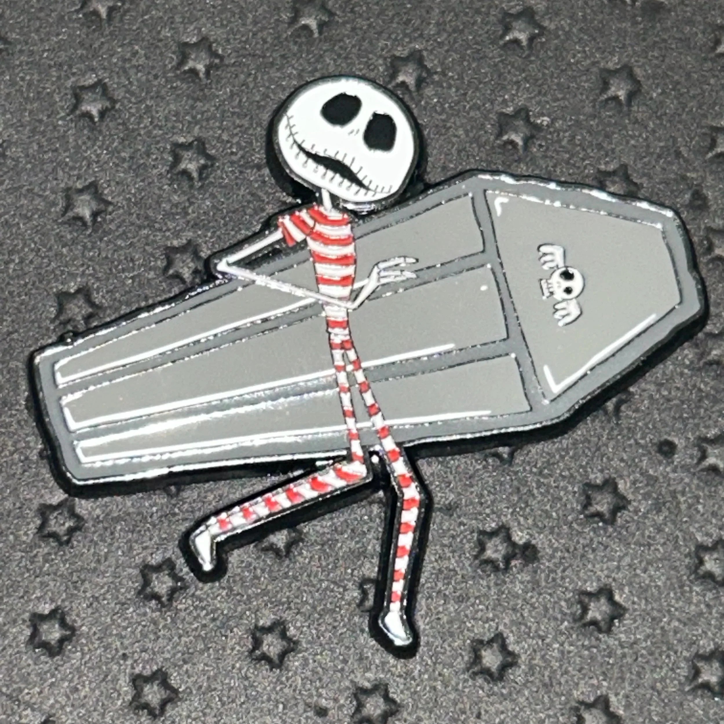 Loungefly - Jack Skellington - Surfing with Coffin - Disney Pin