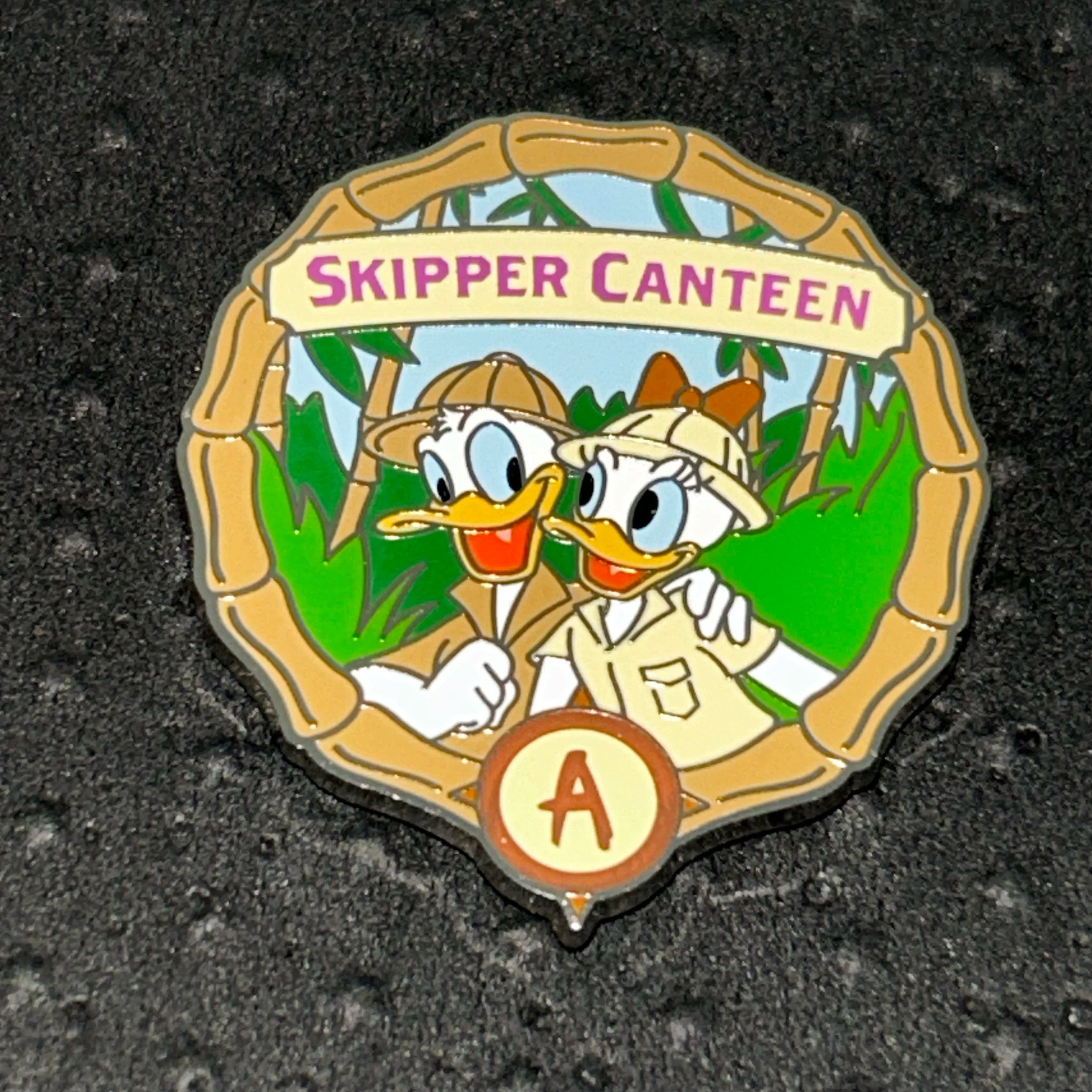 2024 - Daisy and Donald - Jungle Cruise - Skipper Canteen - Adventureland - WDW - Mystery Pin