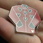 2010 - Saratoga Springs - Jockey Jacket - Completer Pin - Disney Pin