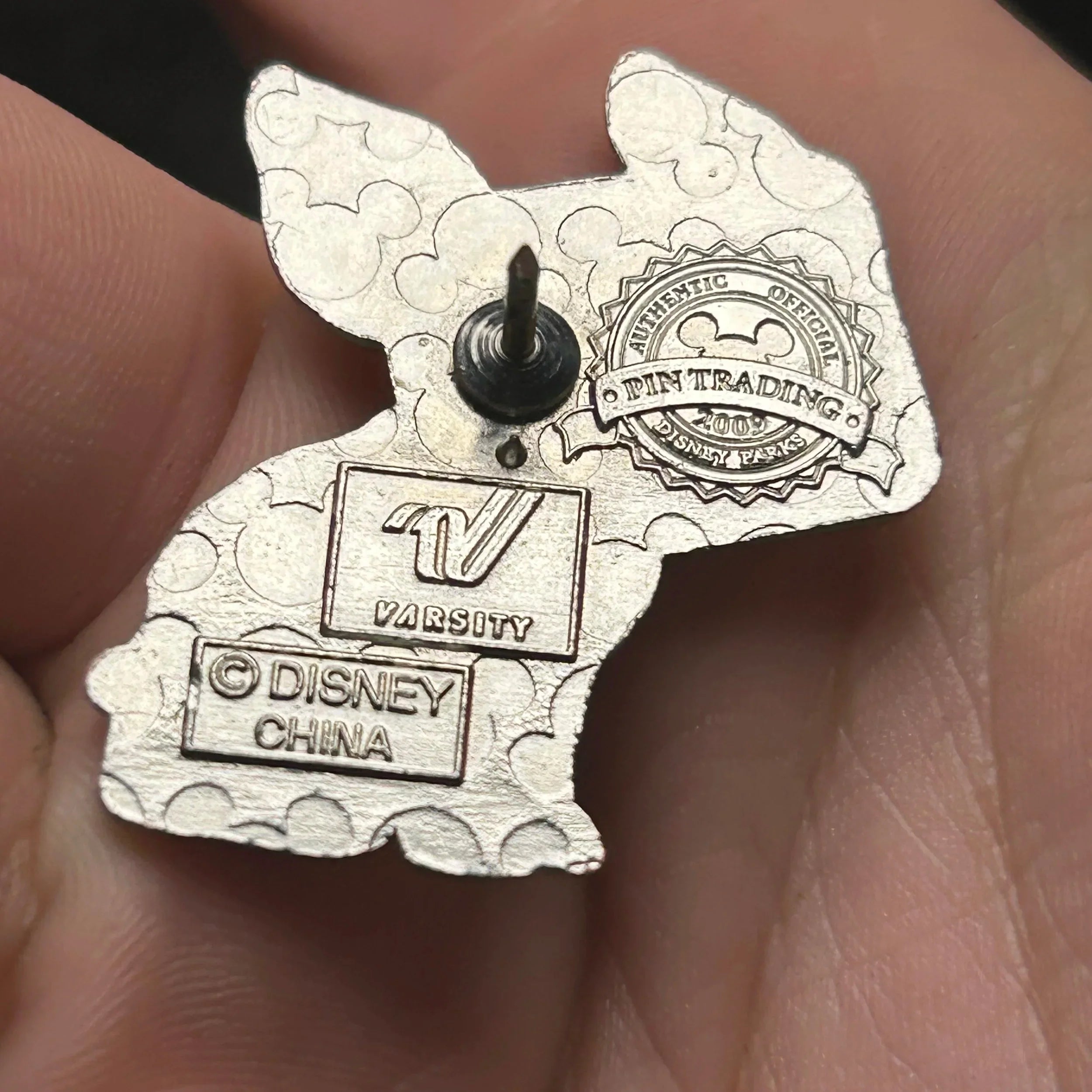 2009 - Captain the Dog - Varsity Icons - Mystery Pin