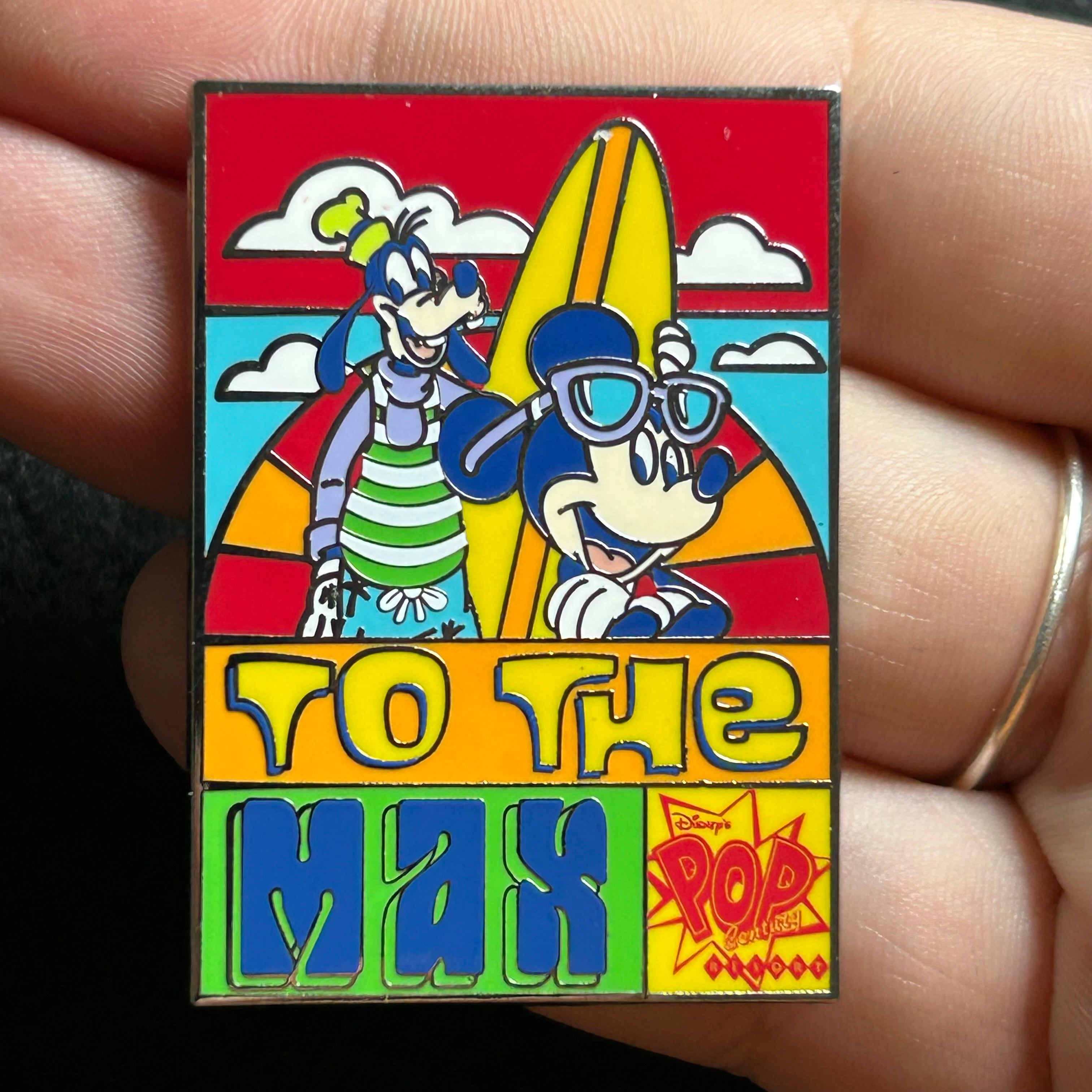 2022 - Goofy and Mickey - To The Max - Pop Century - Disney Pin