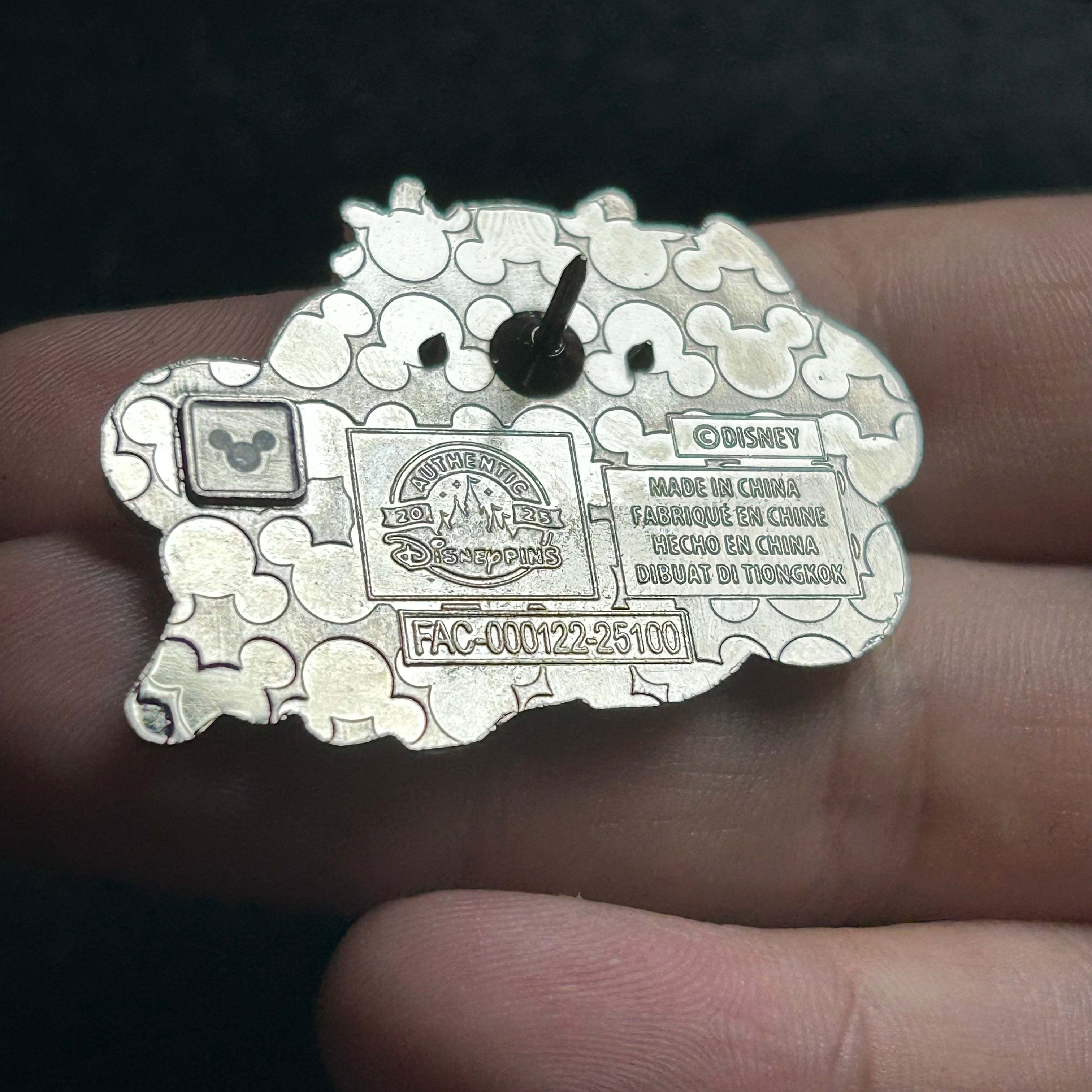 2025 - Stitch - Fantasy Flights - Disney Pin
