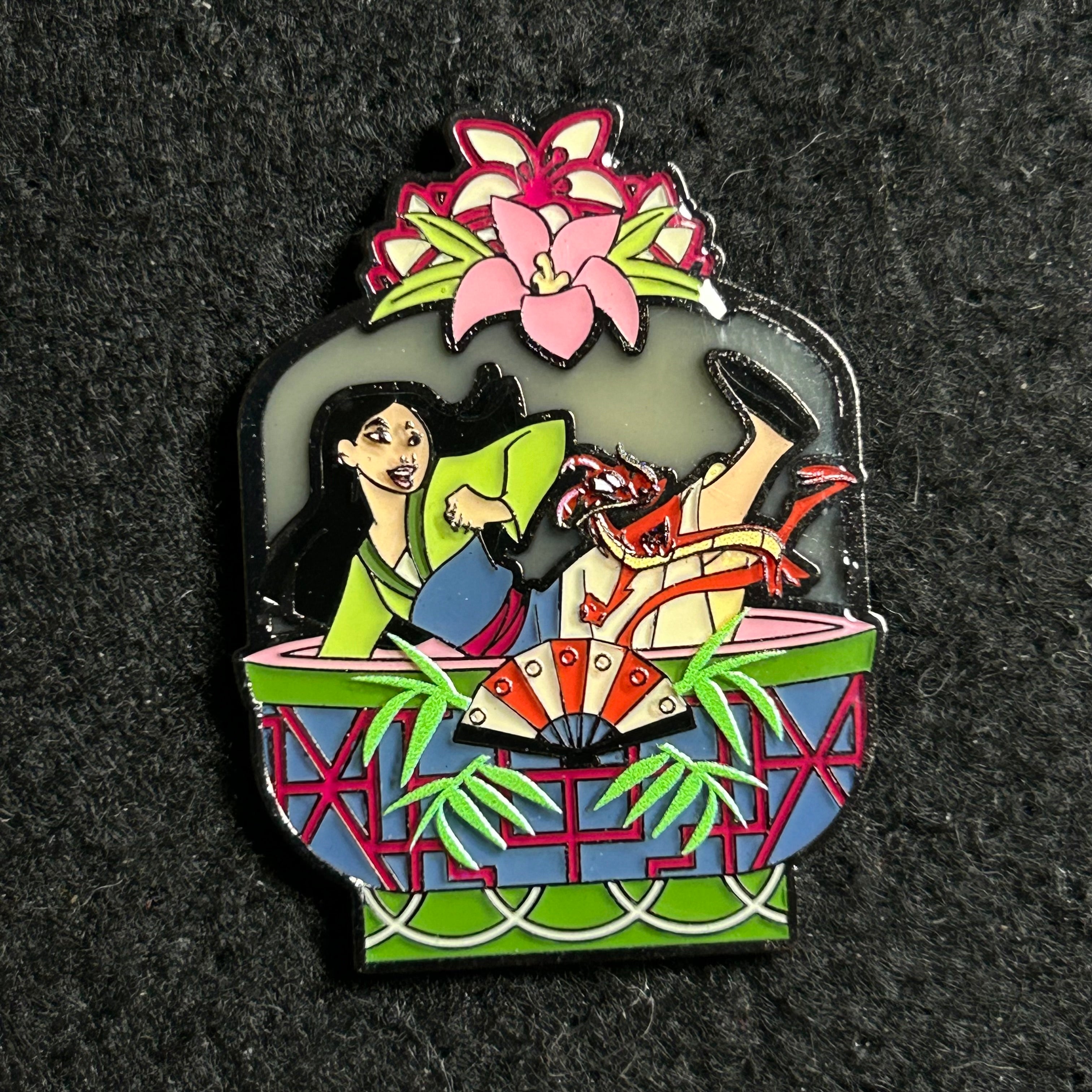 Loungefly -  Mulan and Mushu - Disney Pin