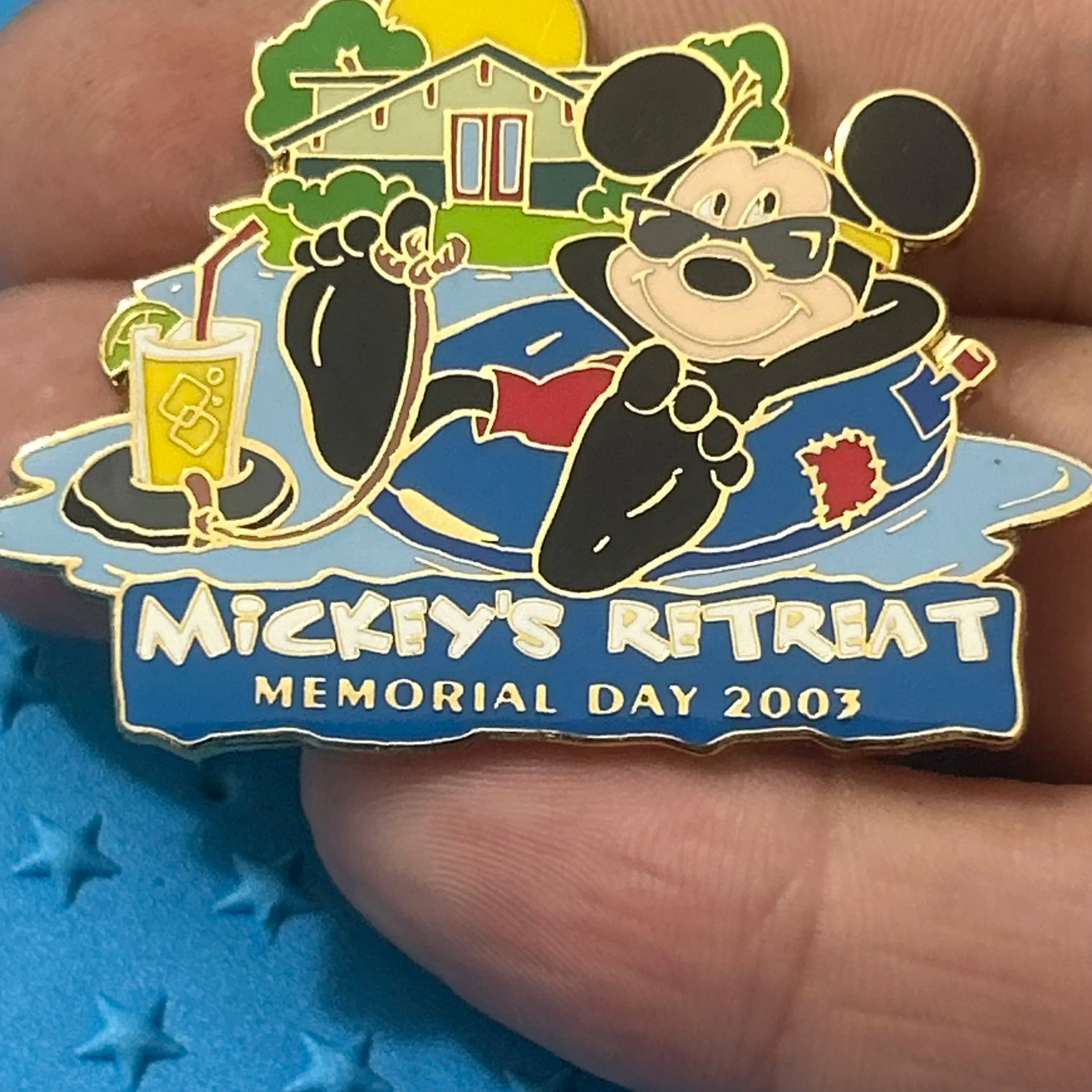 2003 - Mickey Mouse - Memorial Day - Cast Exclusive - LE 3,000 - Disney Pin