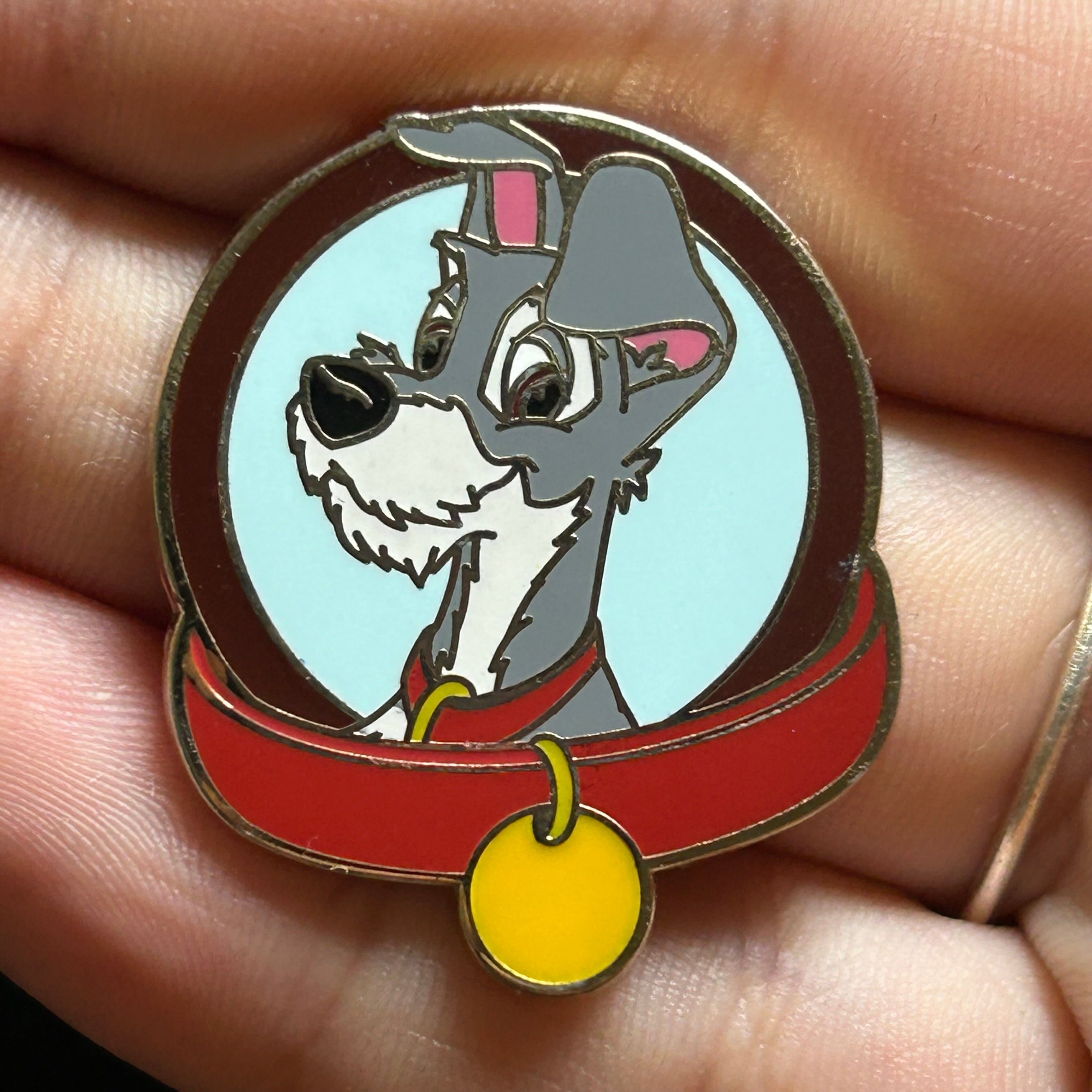 2013 - Tramp - Dog Collar - Magical Mystery Series - Disney Pin
