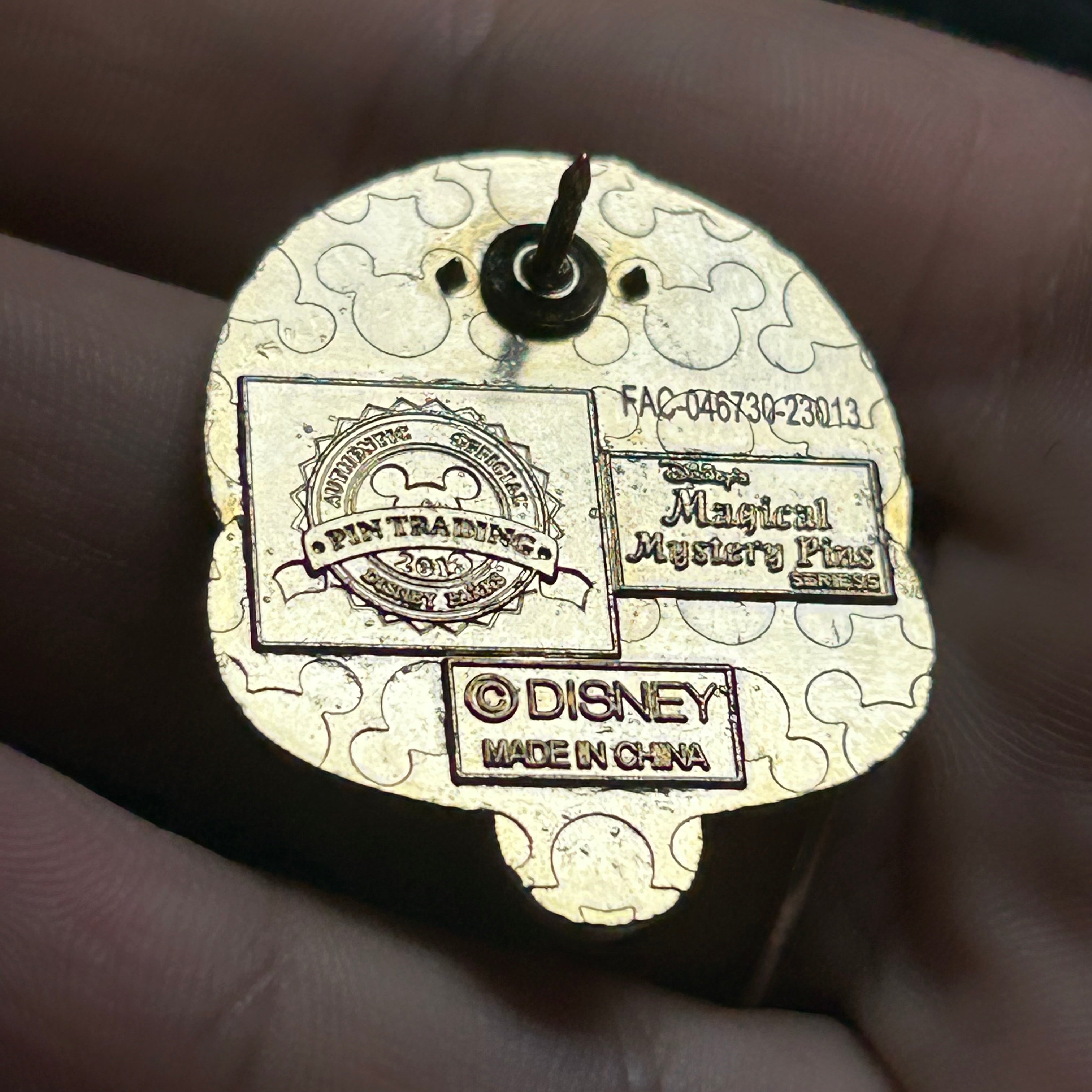 2013 - Tramp - Dog Collar - Magical Mystery Series - Disney Pin