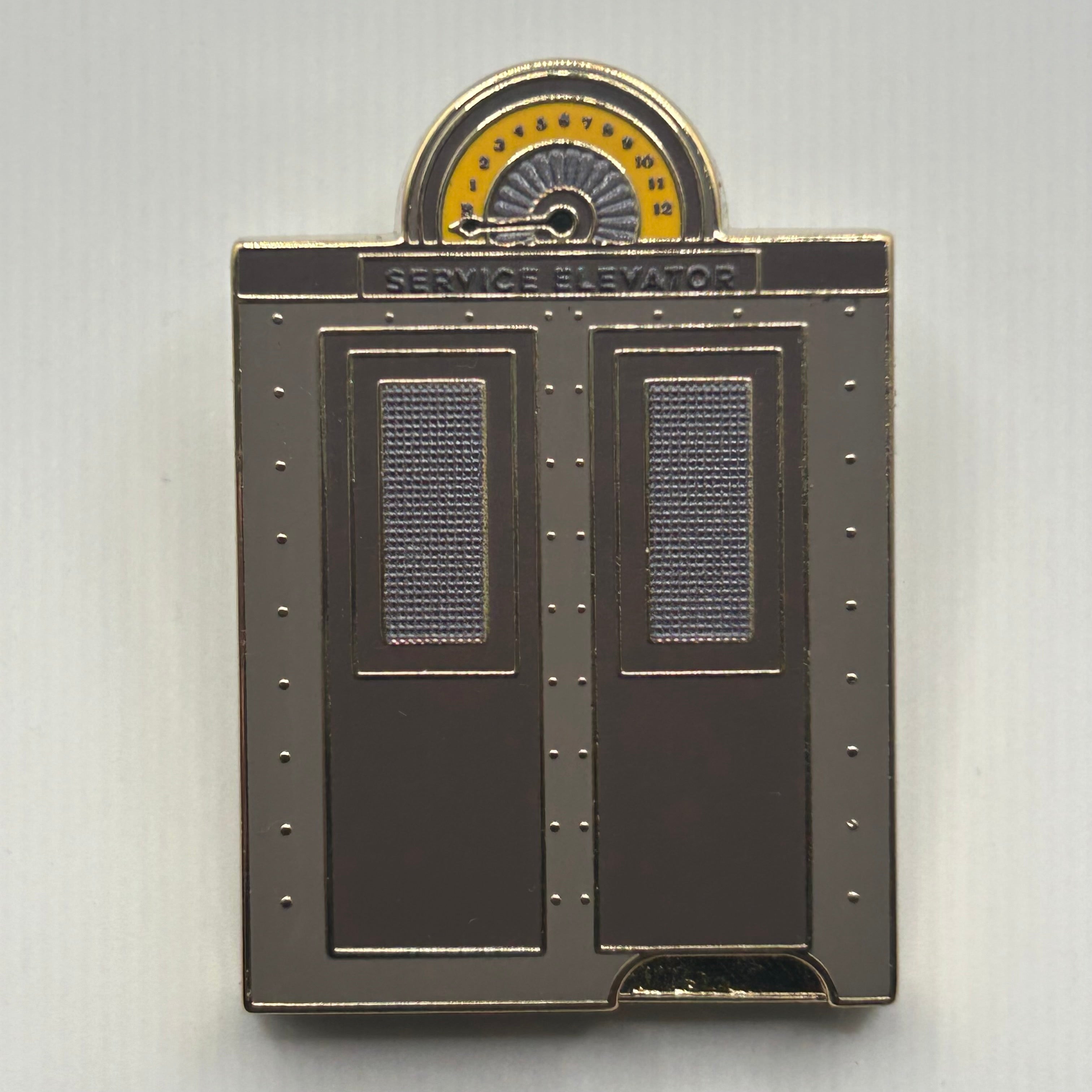 2026 - Tower of Terror - Pull Down - Mickey and Minnie Mouse - Disney Pin