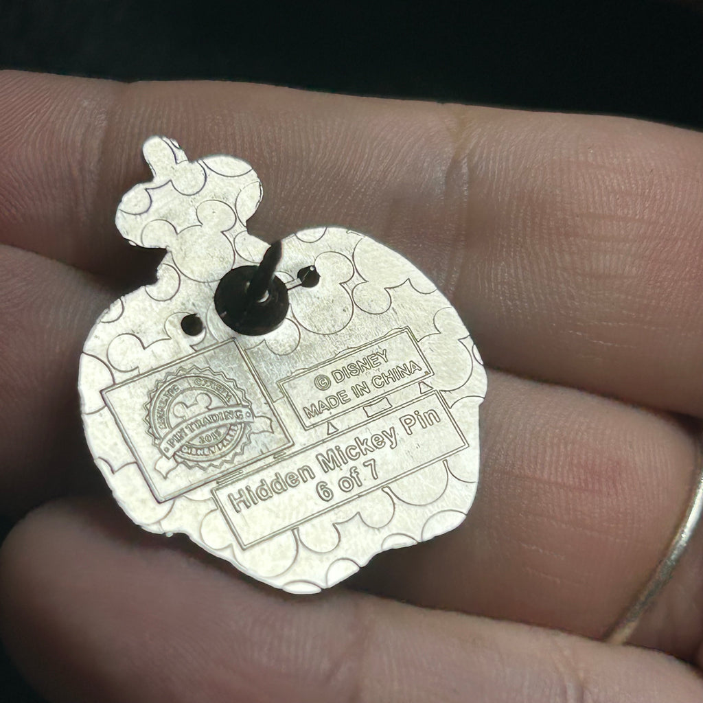 2015 - Goofy - Candy Apple - Hidden Disney - Disney Pin