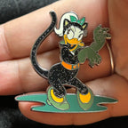 2025 - Daisy Duck - Halloween - Monster Paws - Disney Pin