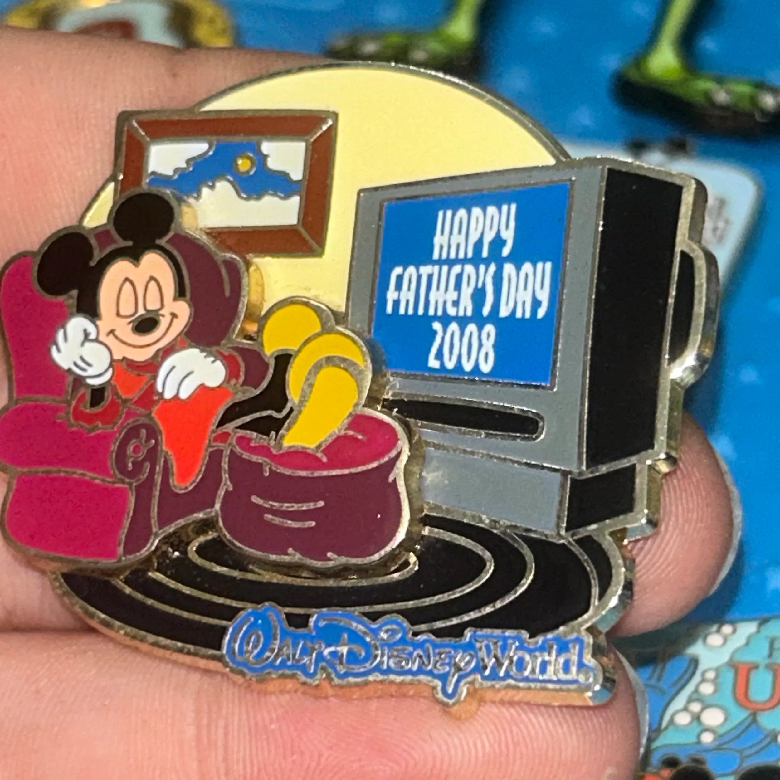2008 - Mickey Mouse - Happy Fathers Day - Limited Edition 2,500 - Disney Pin