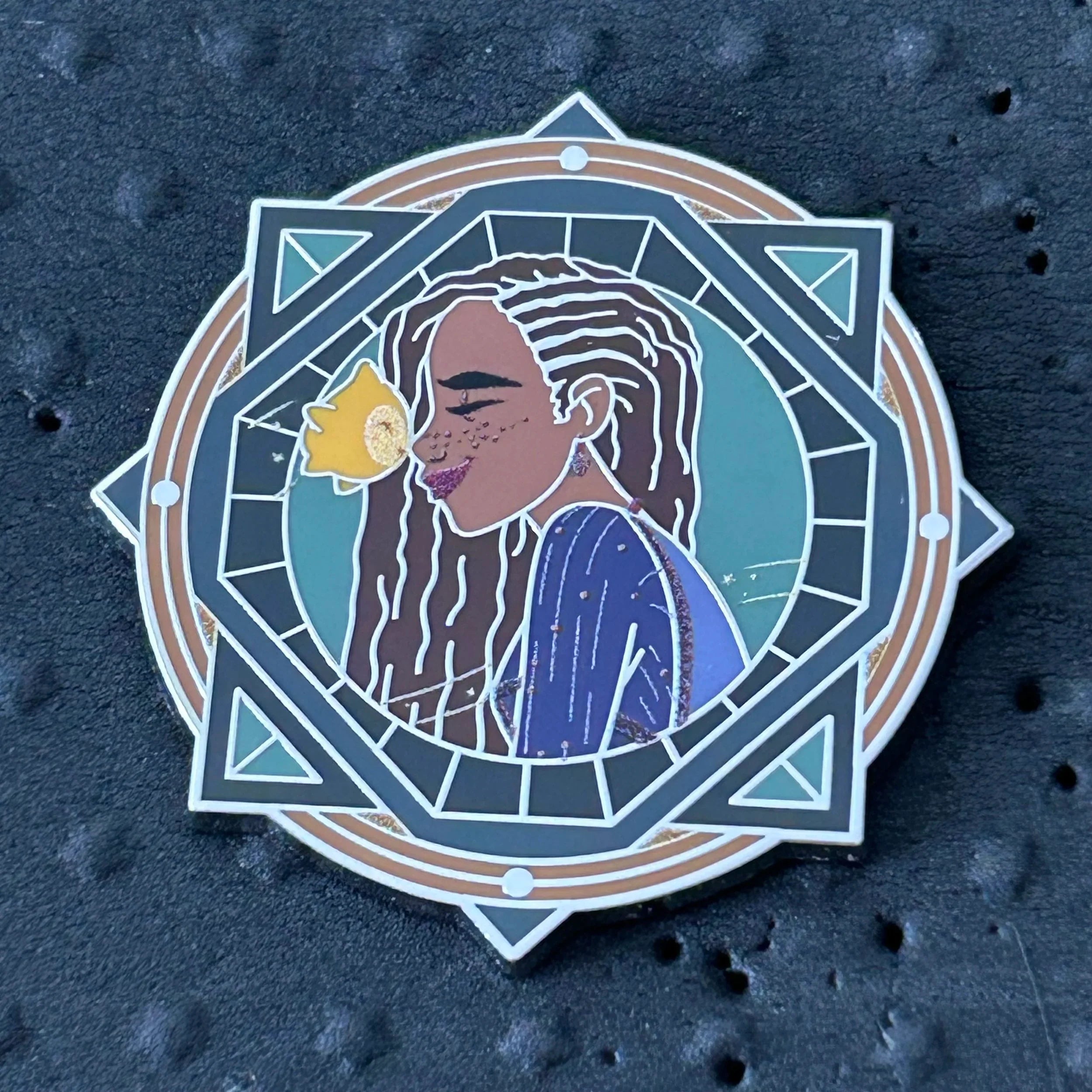 2024 - Asha and Star - Nose Kiss - Mystery Wish Series - Pin