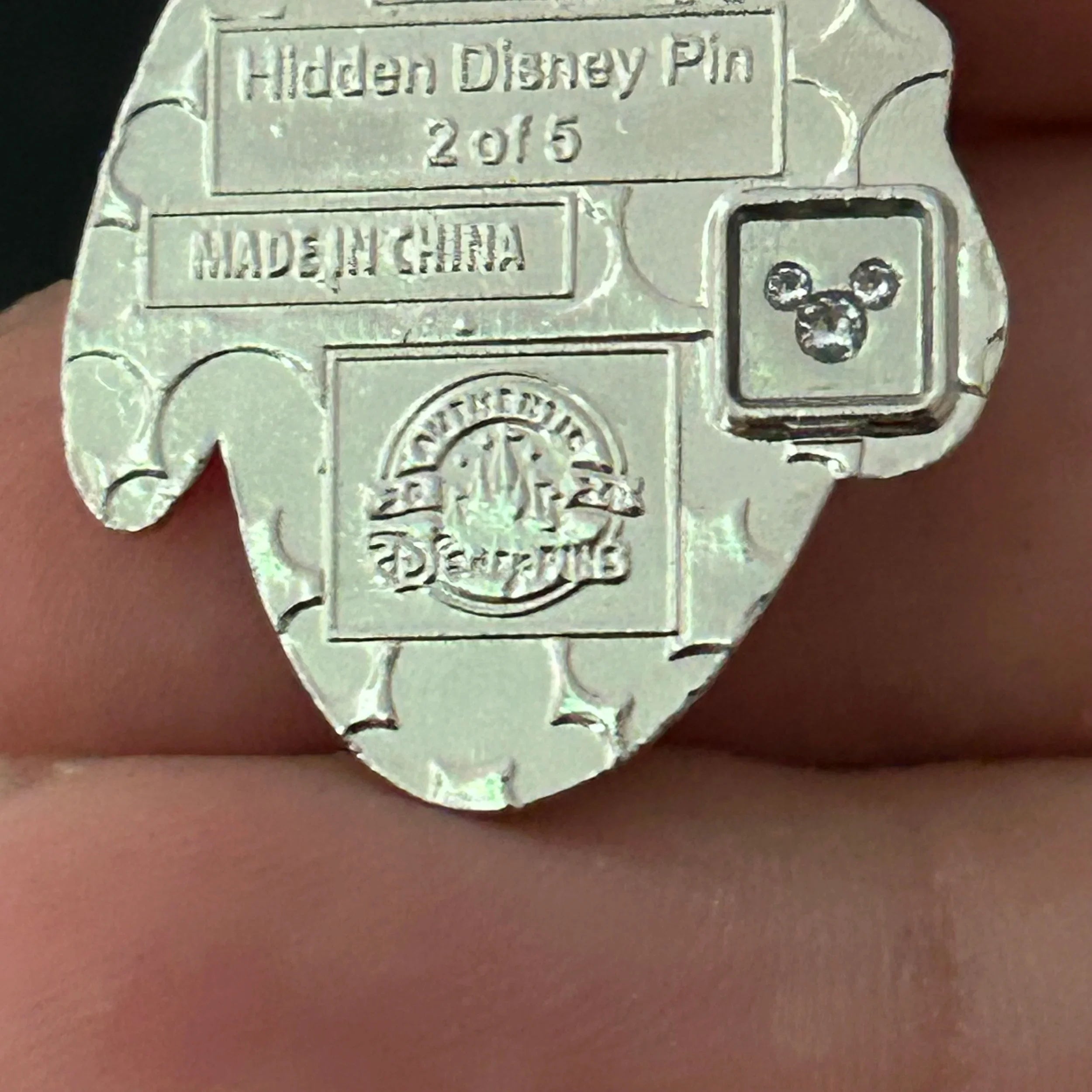 2024 - Eve - Wall-E - Hidden Disney - Mystery Pin