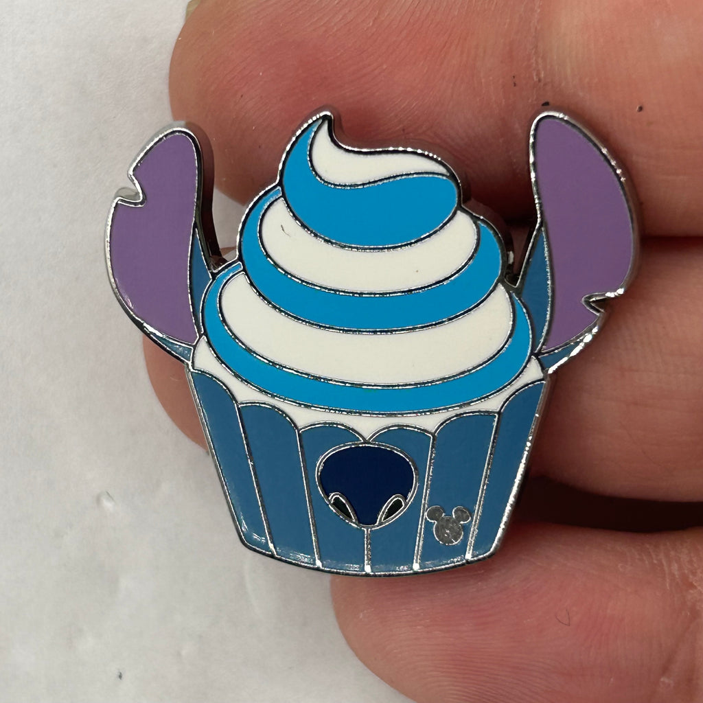2026 - Stitch Cupcake - Hidden Disney Pin