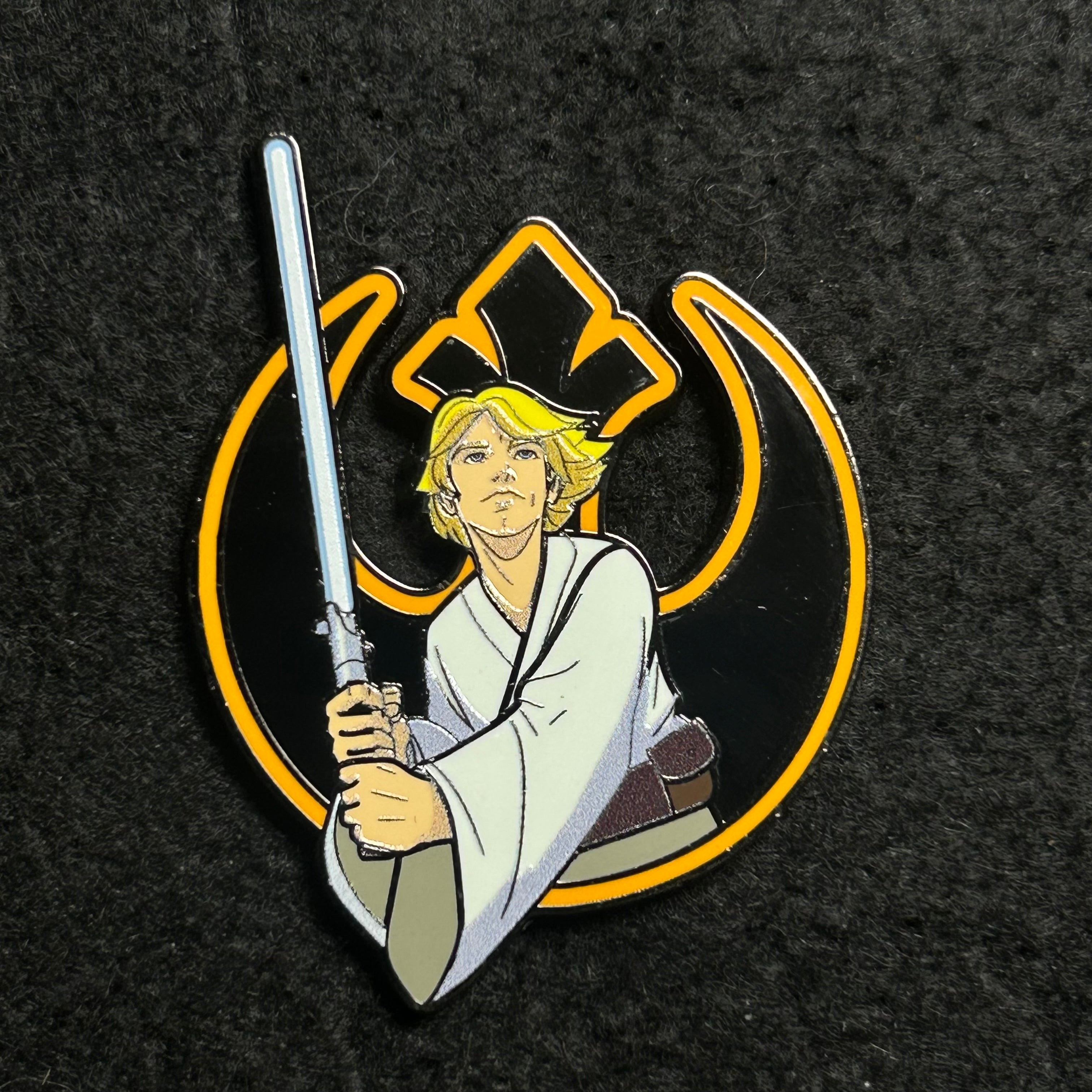 2025 - Luke Skywalker with Lightsaber - Starter Series - Star Wars - Disney Pin