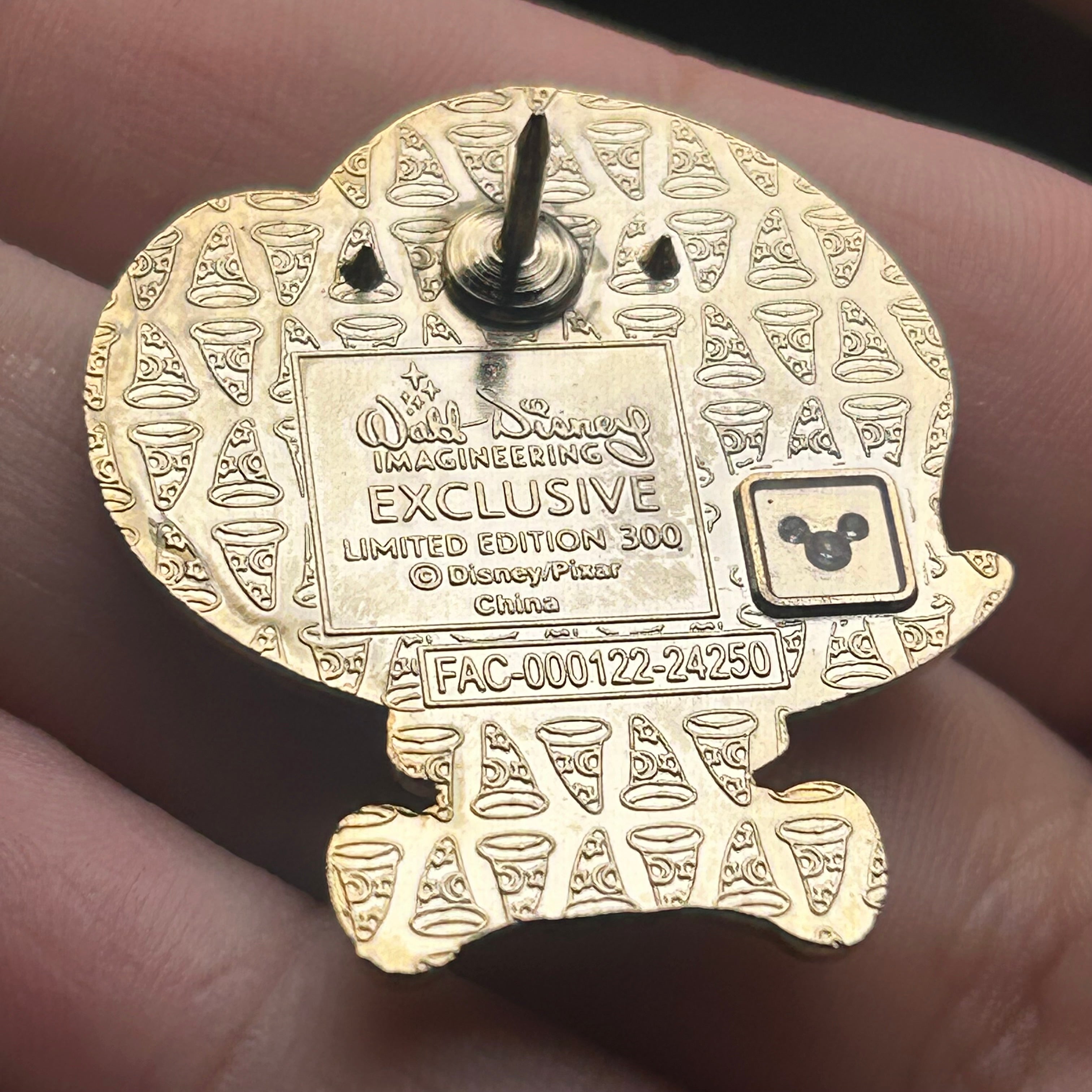 2024 - Helen Parr - The Incredibles - Adorbs - LE 300 - Disney Pin