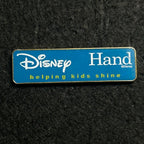 2002 - Disney Hand Helping Kids Shine - Cast Exclusive - Disney Pin