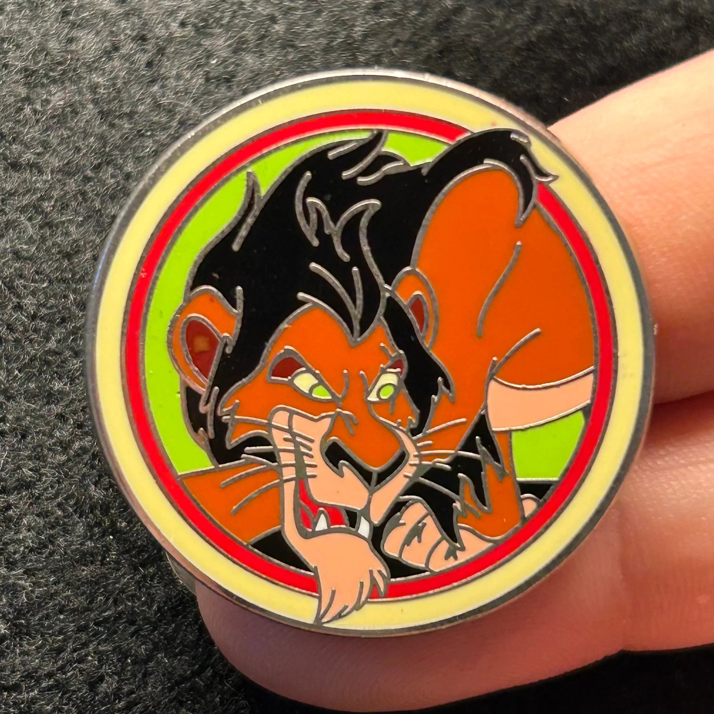 2012 - Scar - Lion King - Good vs Evil - Mystery Pin