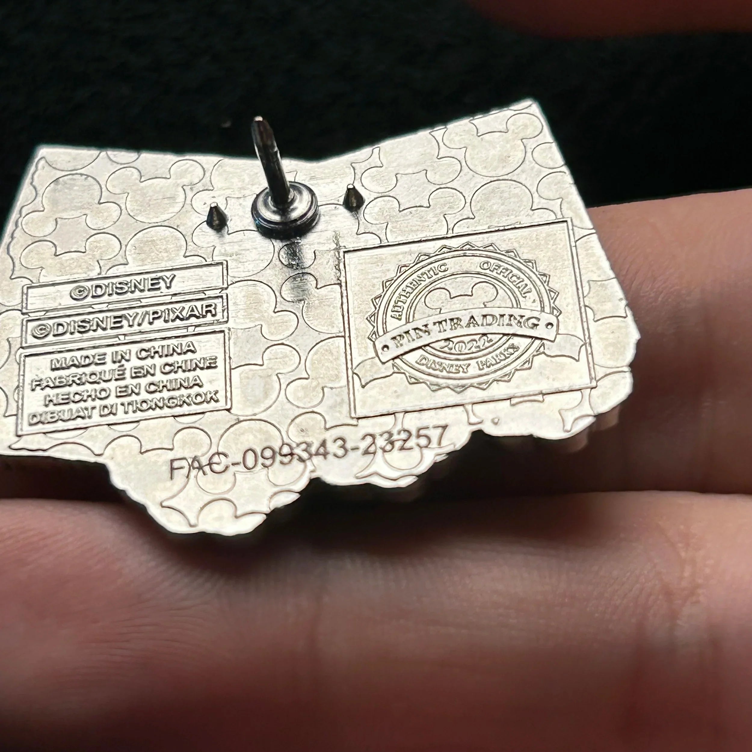 2022 - Ernesto De La Cruz - Coco - Pixar - Papel Picado - Mystery Pin