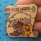 2001 - Winnie The Pooh - Hundred Acre Woods - Tree House - Disney Pin