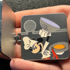 2017 - Mickey Mouse - 13.1 Miles - runDisney - Hinge - LR - Wine and Dine - Disney Pin