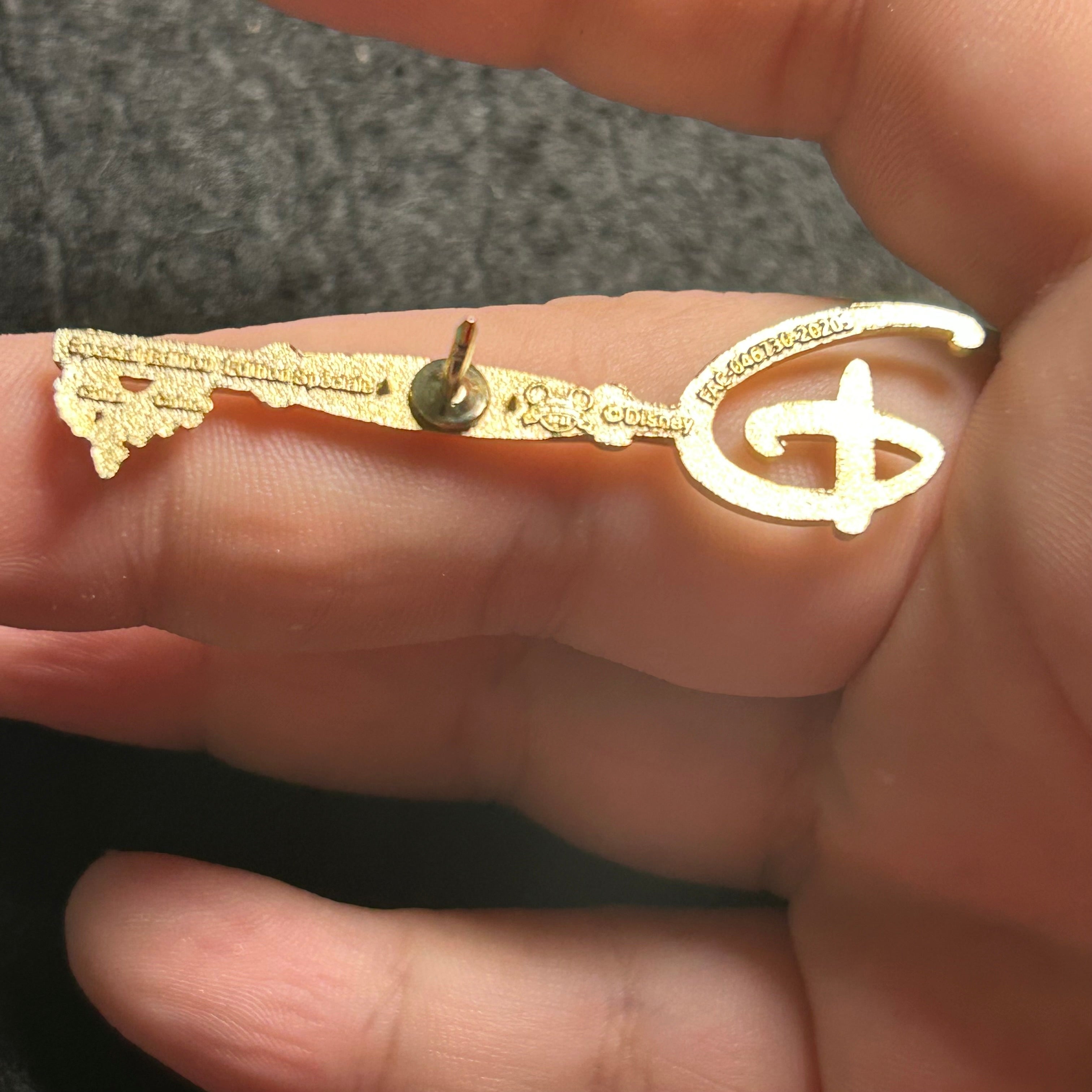 2021 - Winnie the Pooh 55th Anniversary Key - Disney Pin