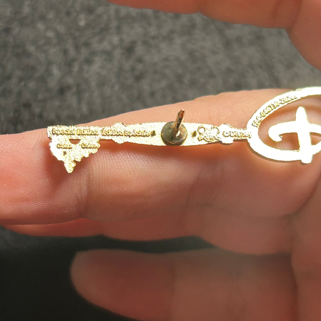 2021 - Winnie the Pooh 55th Anniversary Key - Disney Pin