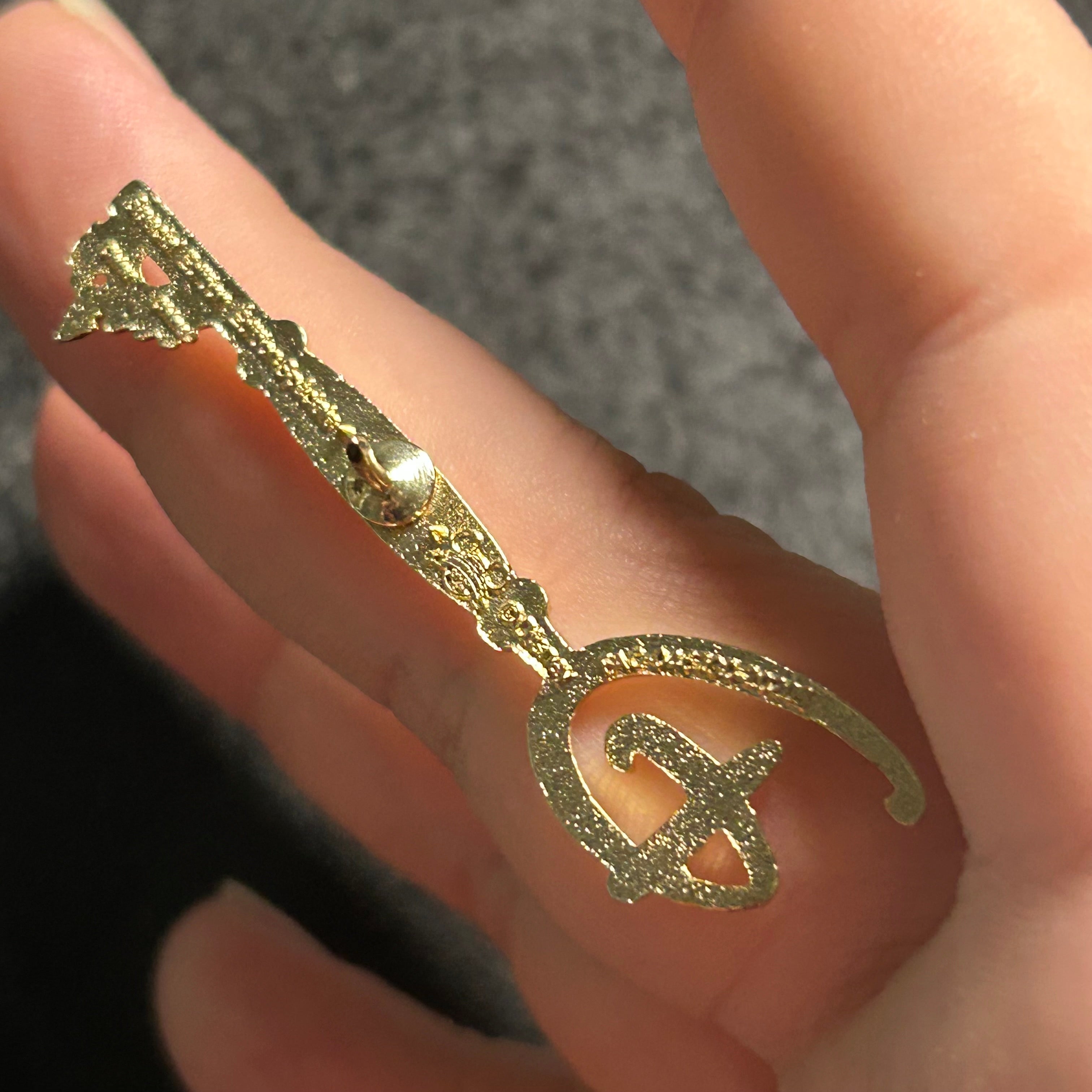 2021 - Winnie the Pooh 55th Anniversary Key - Disney Pin