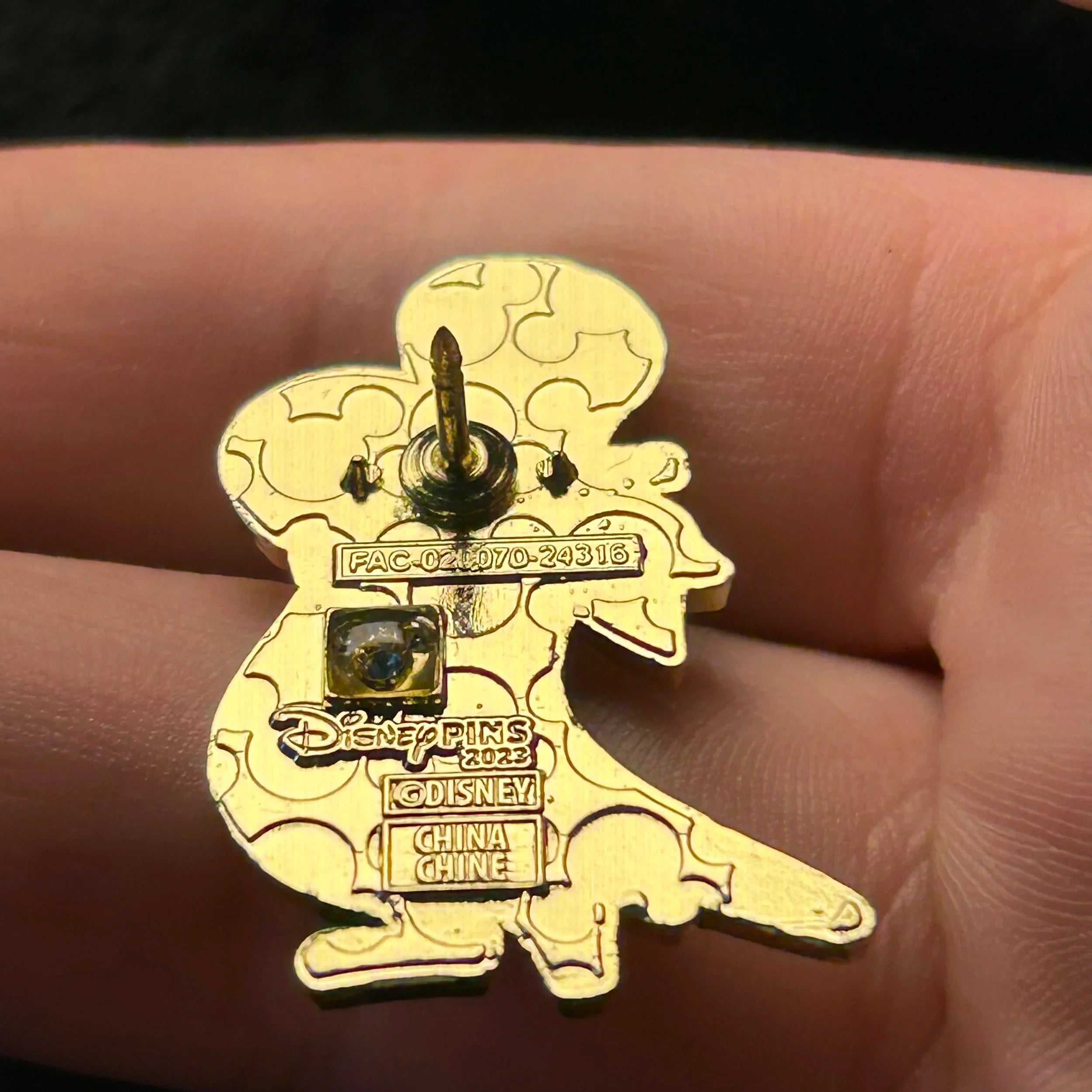 2023 - Peg Leg Parrot - Pirates of the Caribbean - Booster Series - Disney Pin