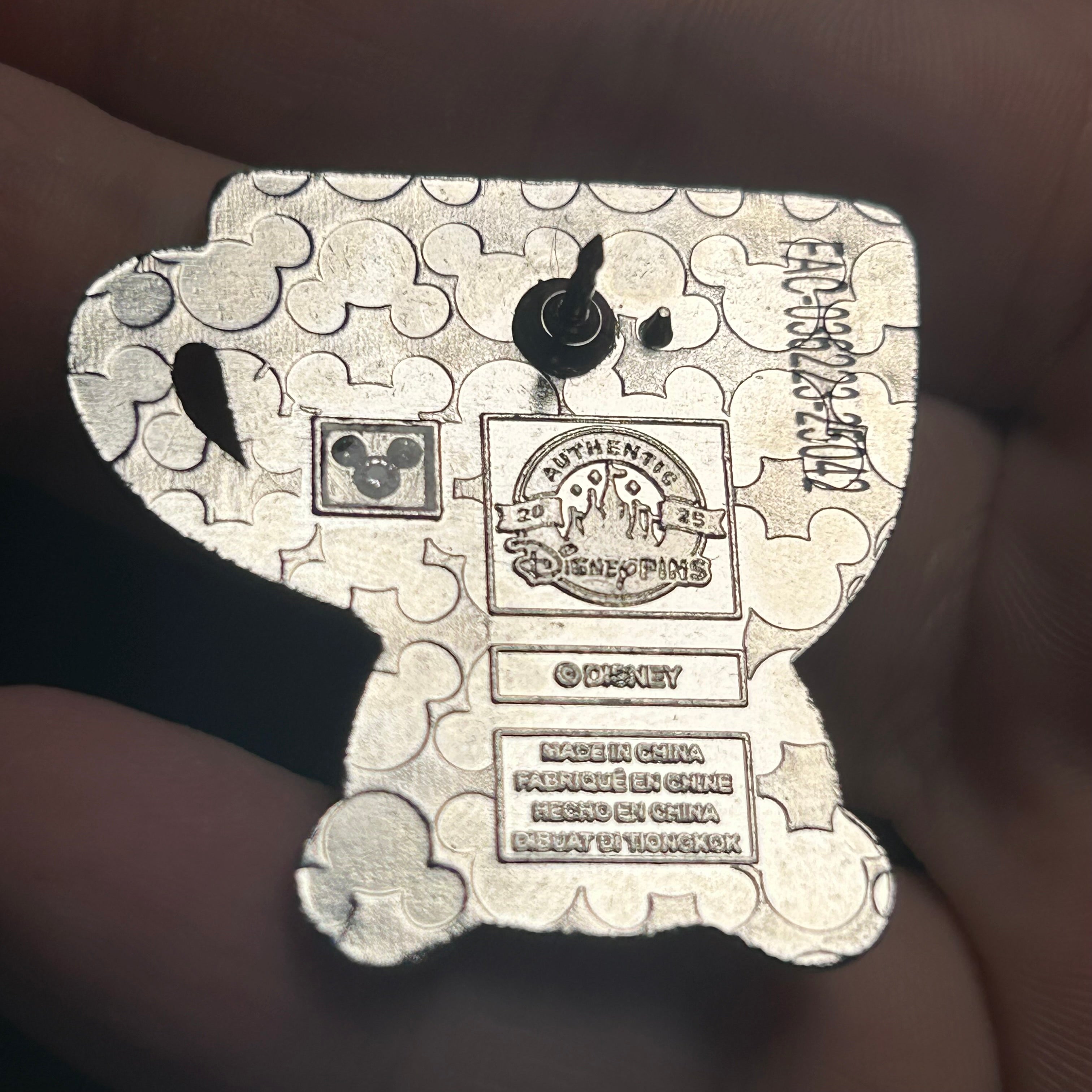2025 - Alice Wearing Teacup - Mini Mixits - Disney Pin