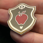 2018 - Apple - Snow White - Princess Crest Series - Hidden Mickey Pin