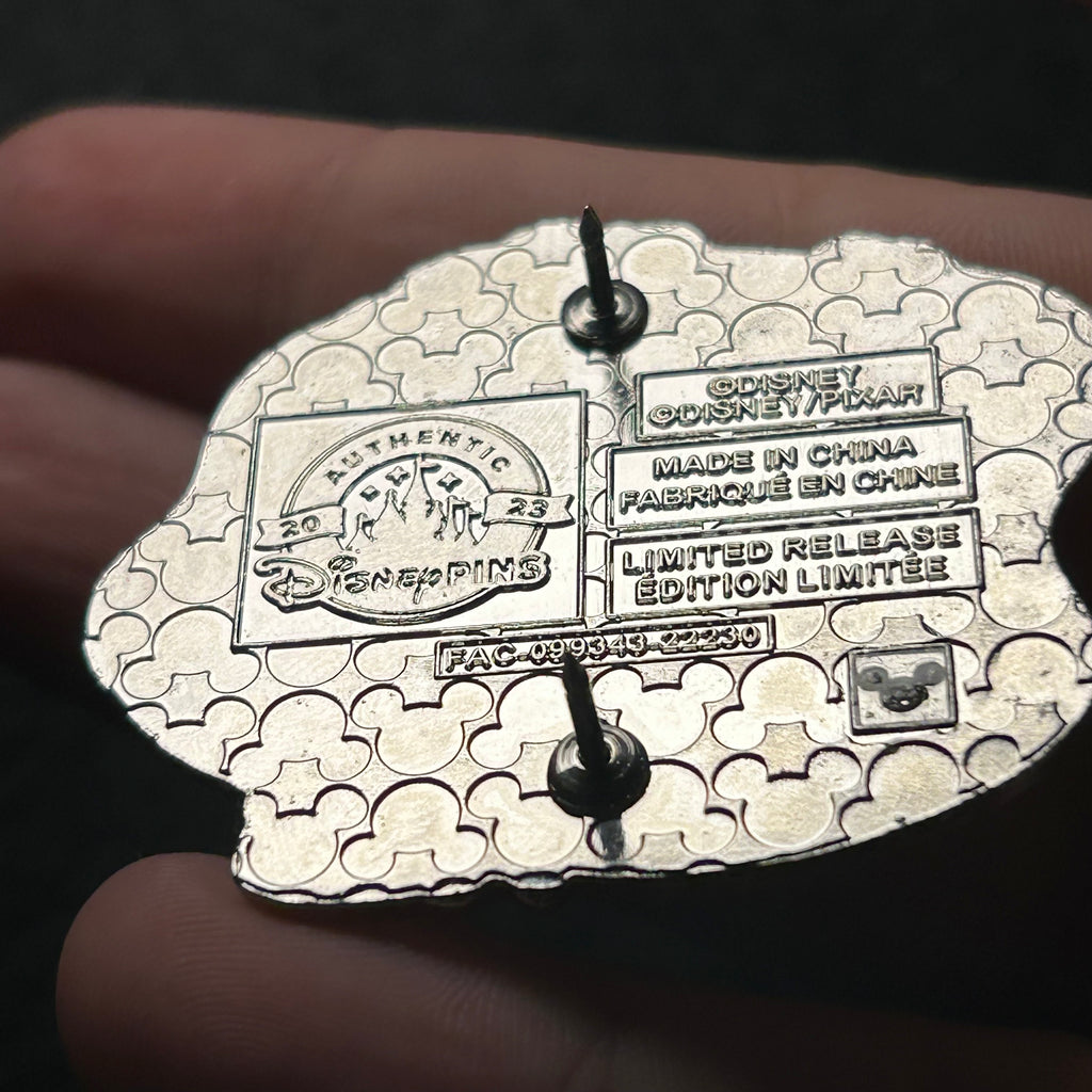 2023 LR - Luca with "Summer" Ice Cream - Double Texture - Disney Pin