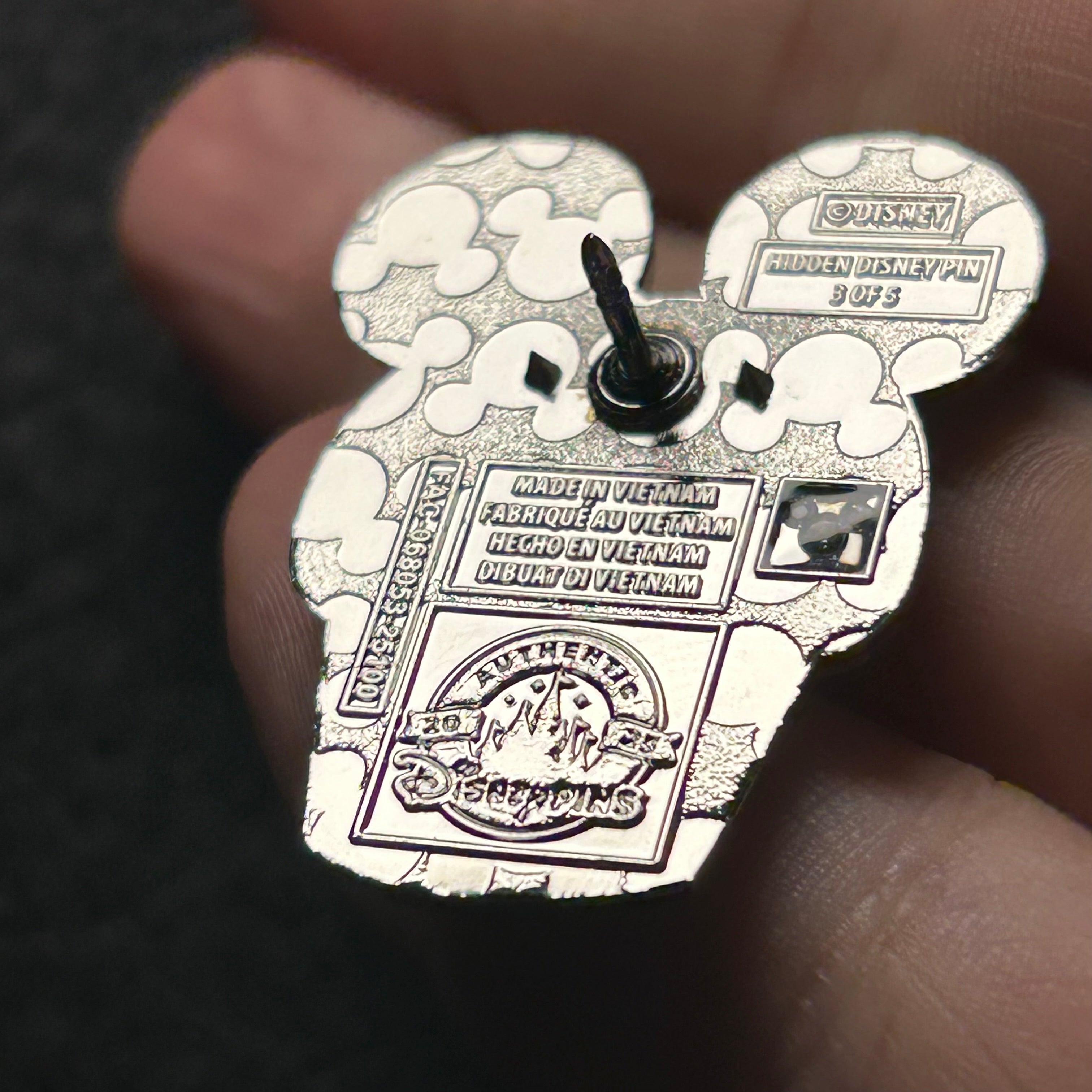 2025 - Mickey Mouse Cupcake - WAVE B - Cupcake Series - Disney Pin