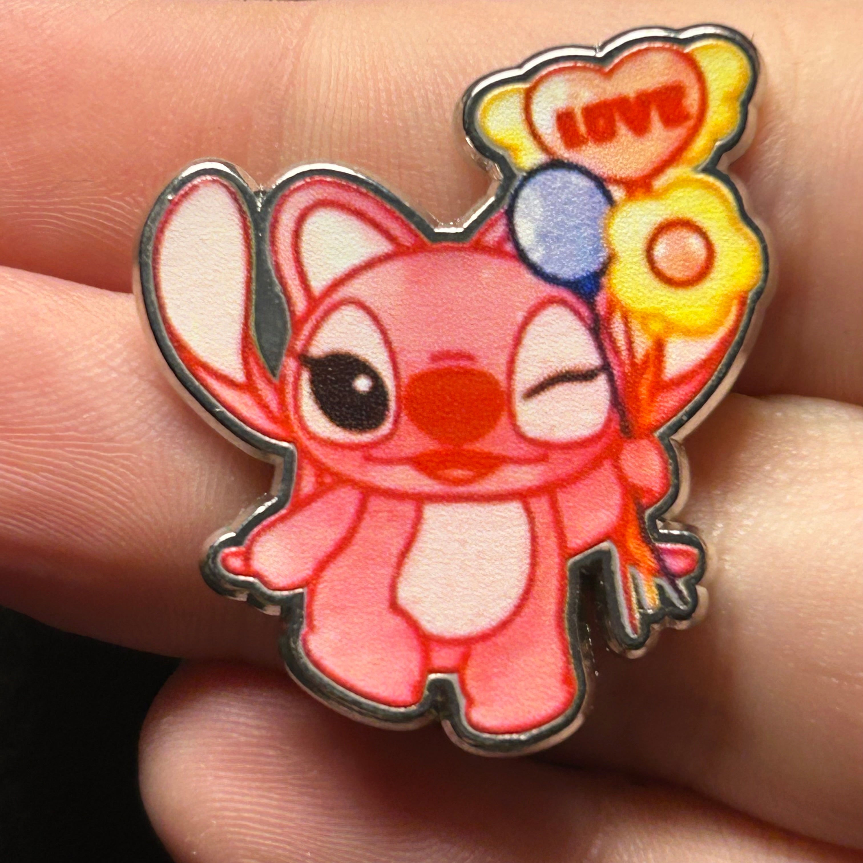 Angel -  Aimants - Lilo and Stitch - Holding Love Balloon - Disney Pin