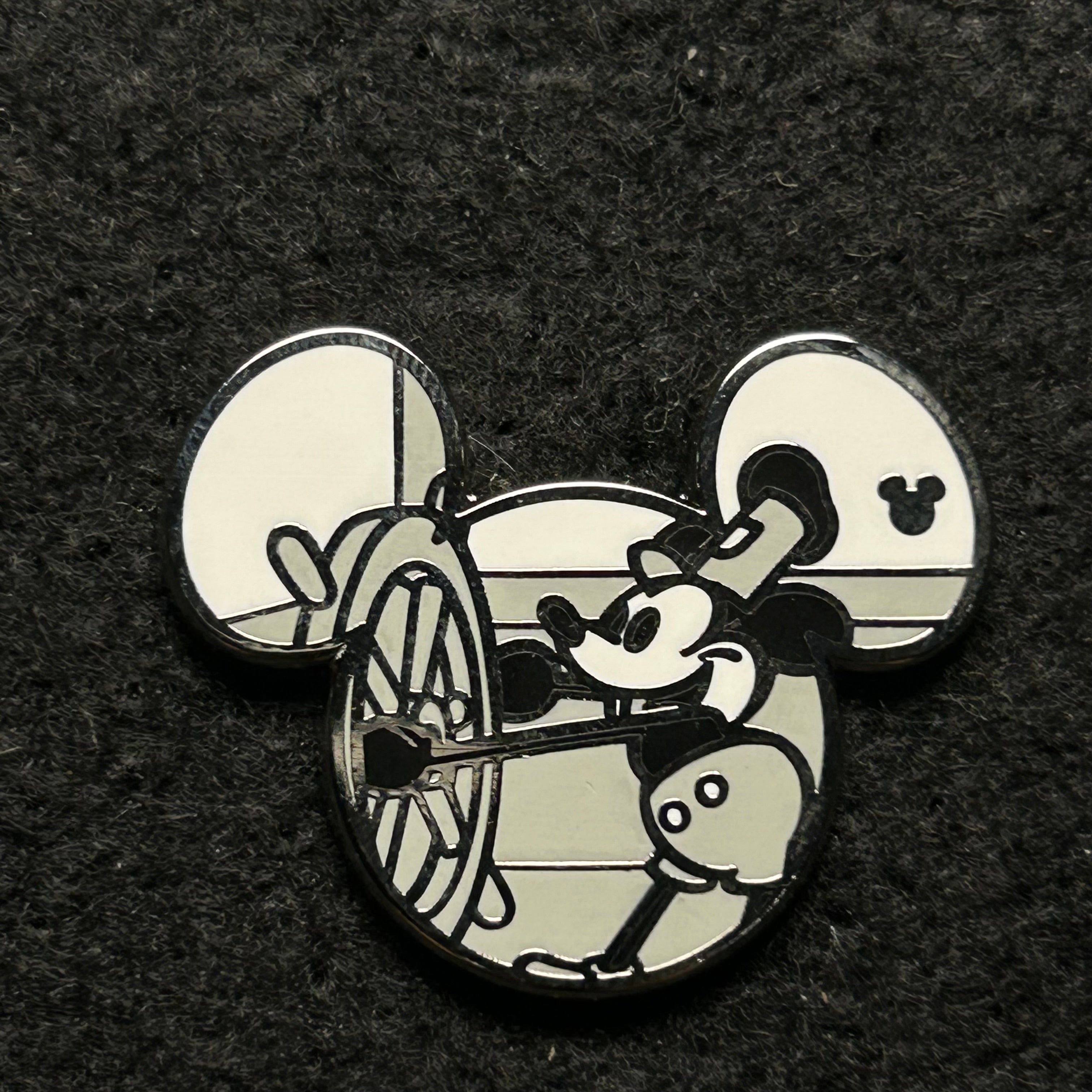 2019 - Steamboat Willie - Hidden Mickey - Shorts Series - Disney Pin