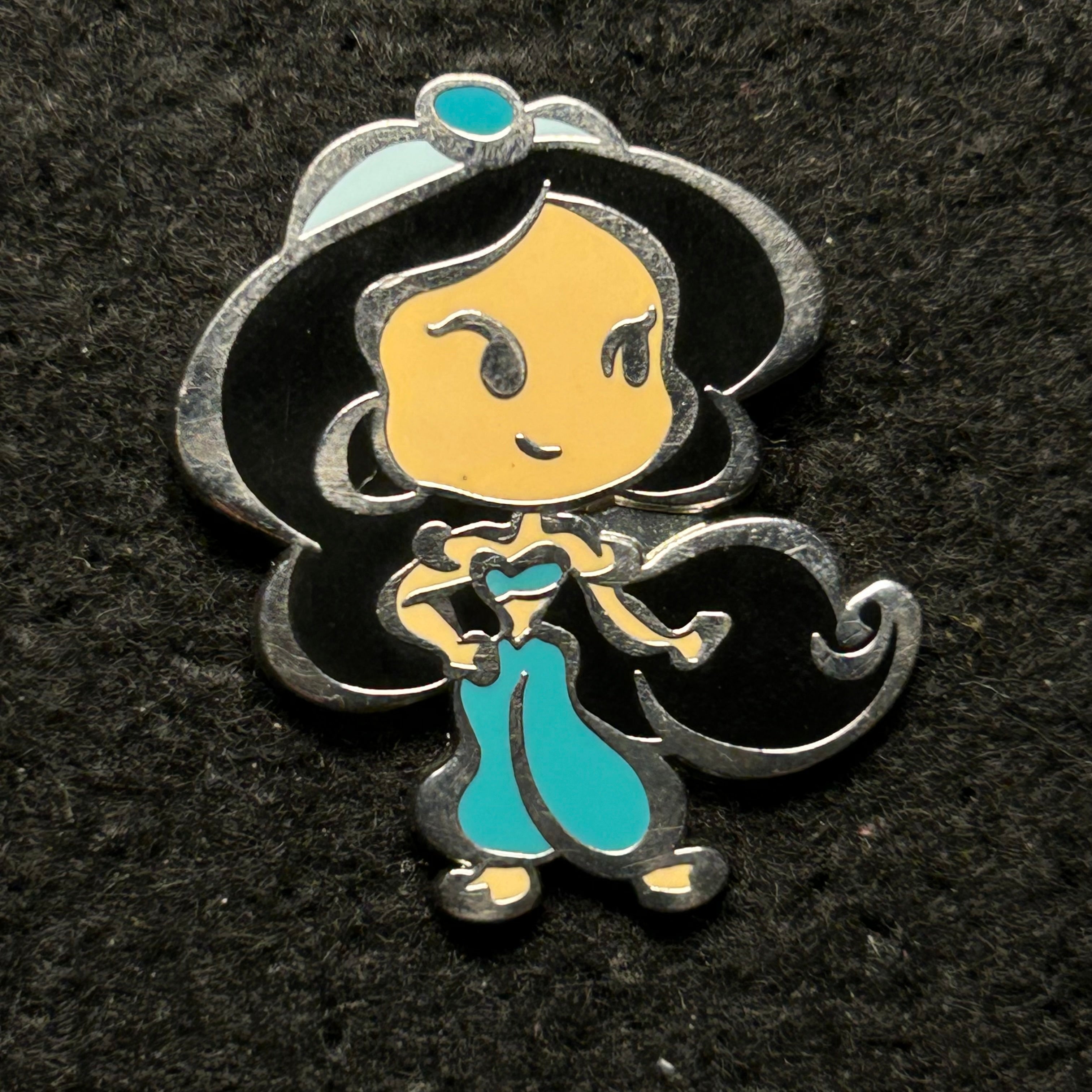 2017 - Full Body Jasmine - Aladdin - Cute Stylized Princesses Booster - Disney Pin