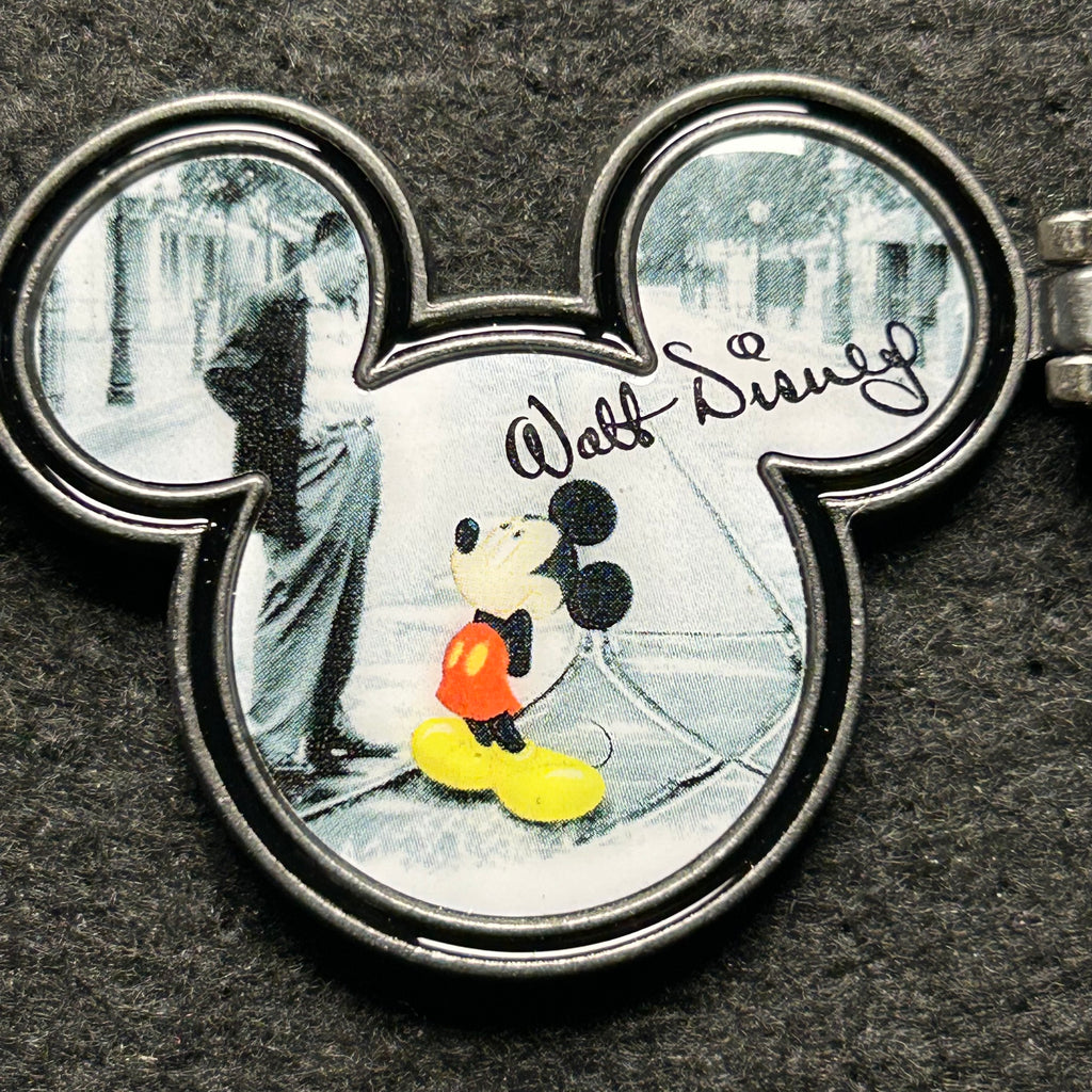 2009 - It Was All Started With... - Mickey Mouse - Hinge - Disney Pin