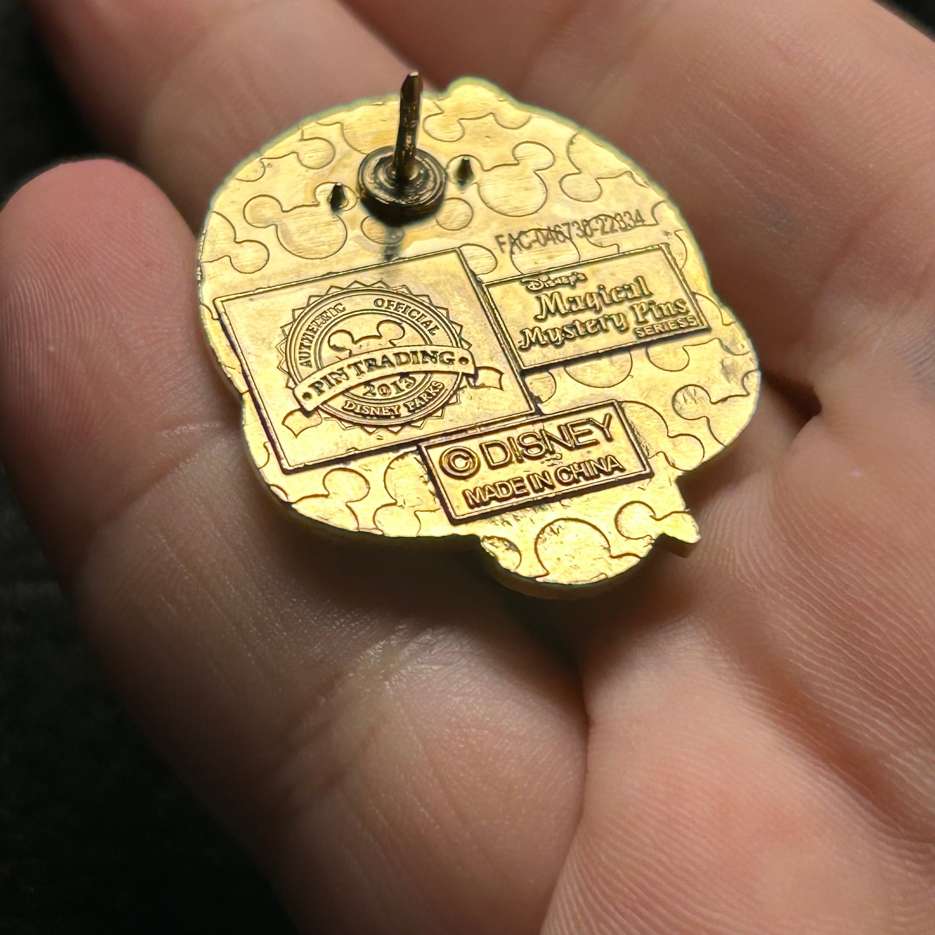 2013 - Oliver Collar - Oliver and Company - Mystery Series - Disney Pin