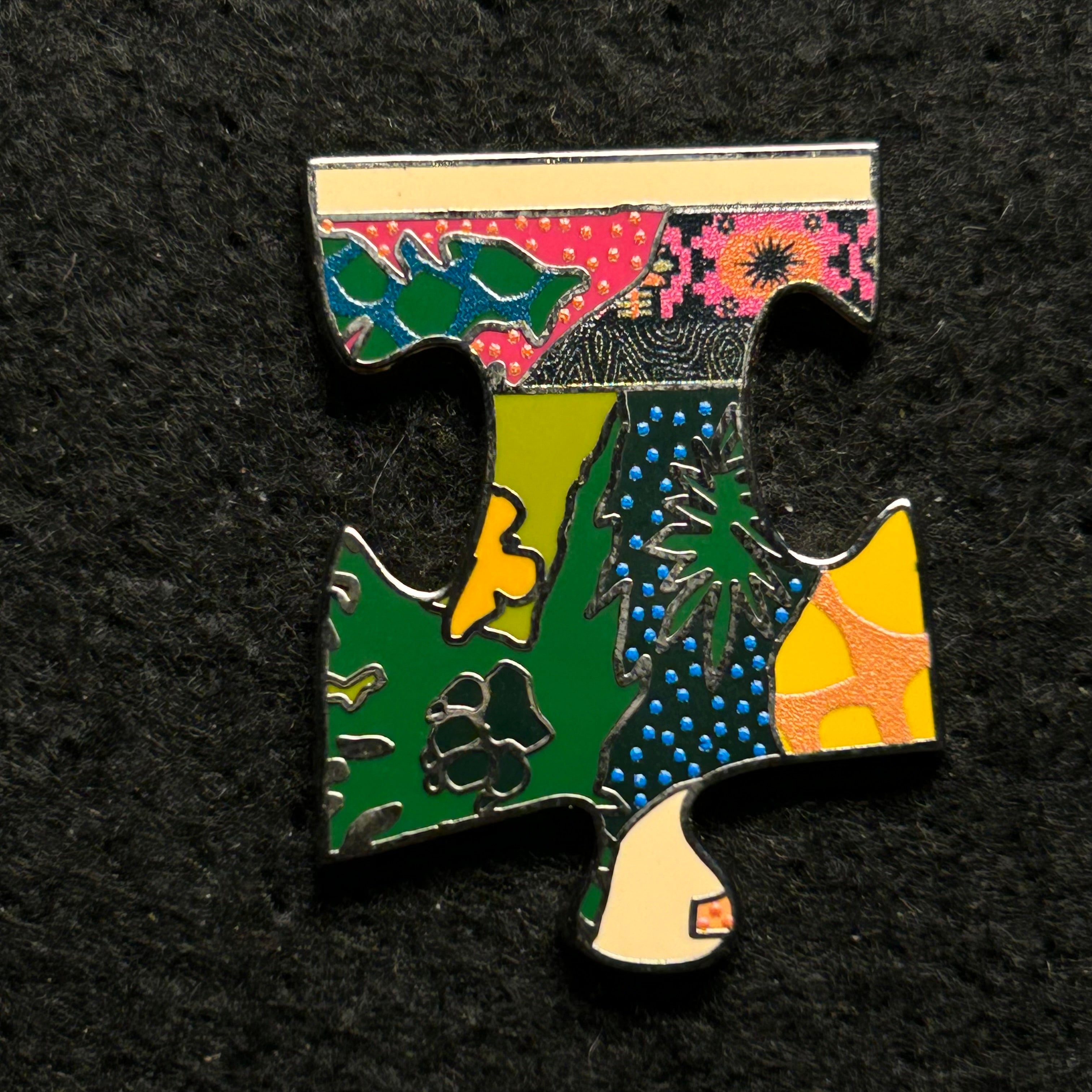 2023 - Animal Kingdom Puzzle Piece - Edge - Floral Pattern - Disney Pin