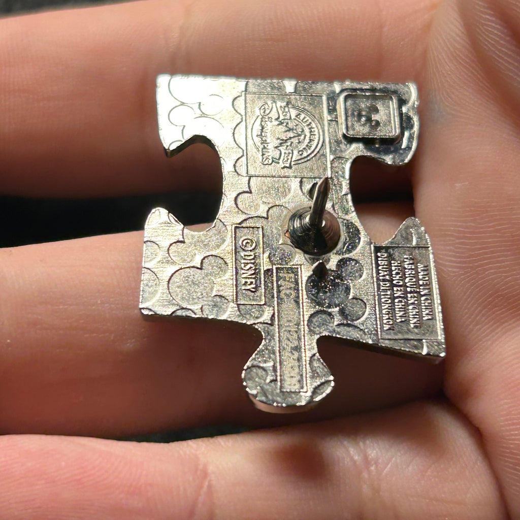 2023 - Animal Kingdom Puzzle Piece - Edge - Floral Pattern - Disney Pin