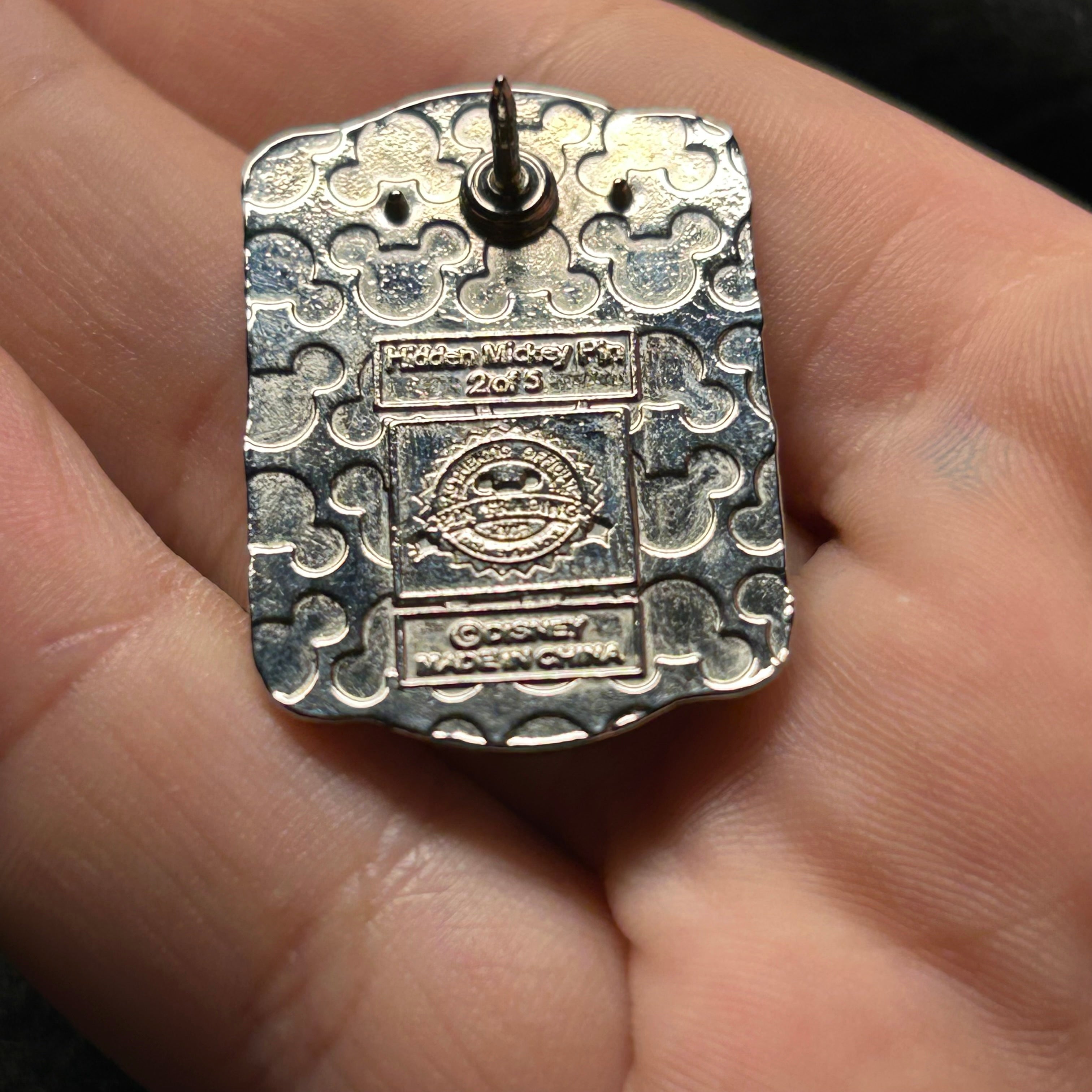 2017 - Cookie Sheet Mickey Heads and Dog Bones - Hidden Disney - Disney Pin