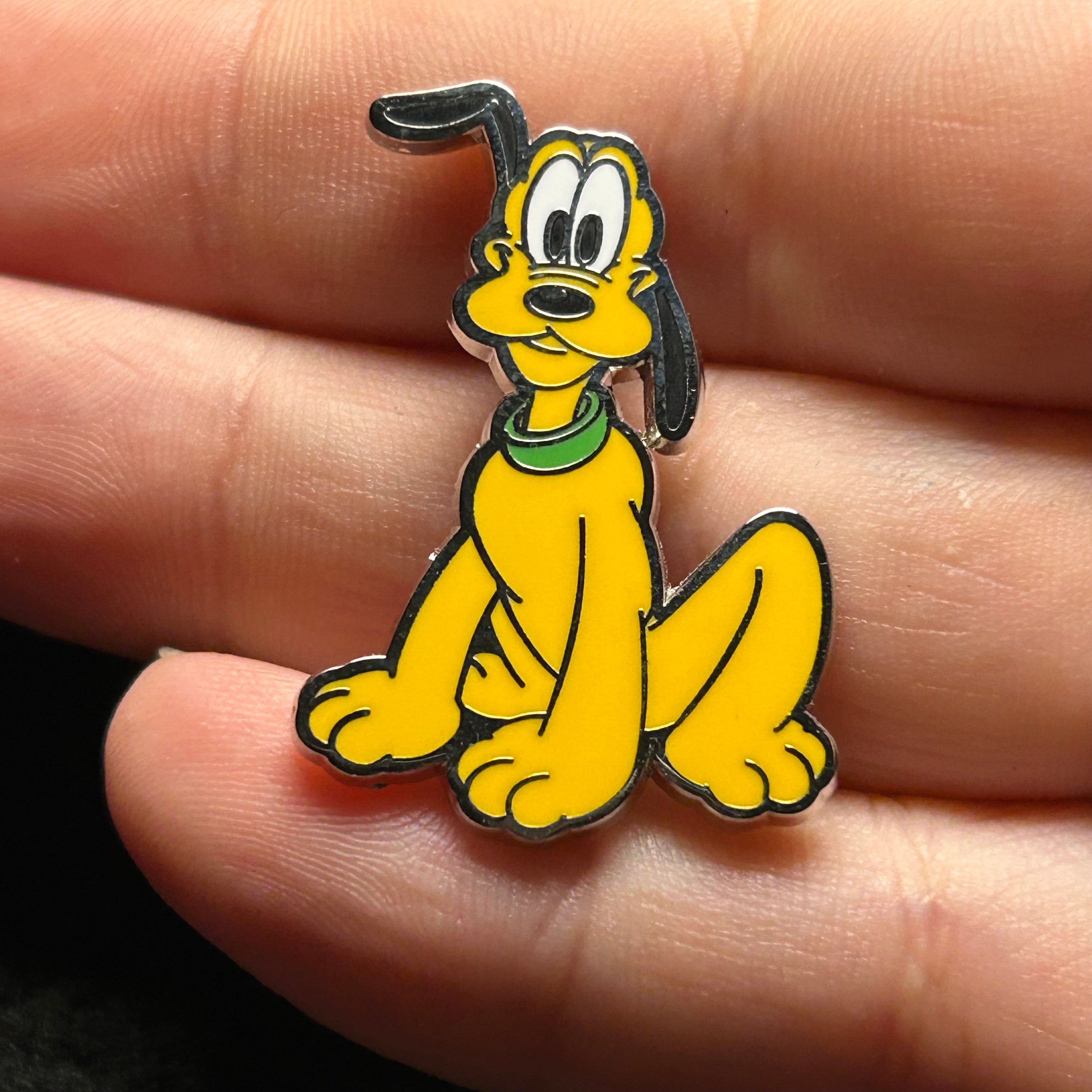 MII - Pluto Full Body - Raised Ear - Disney Pin