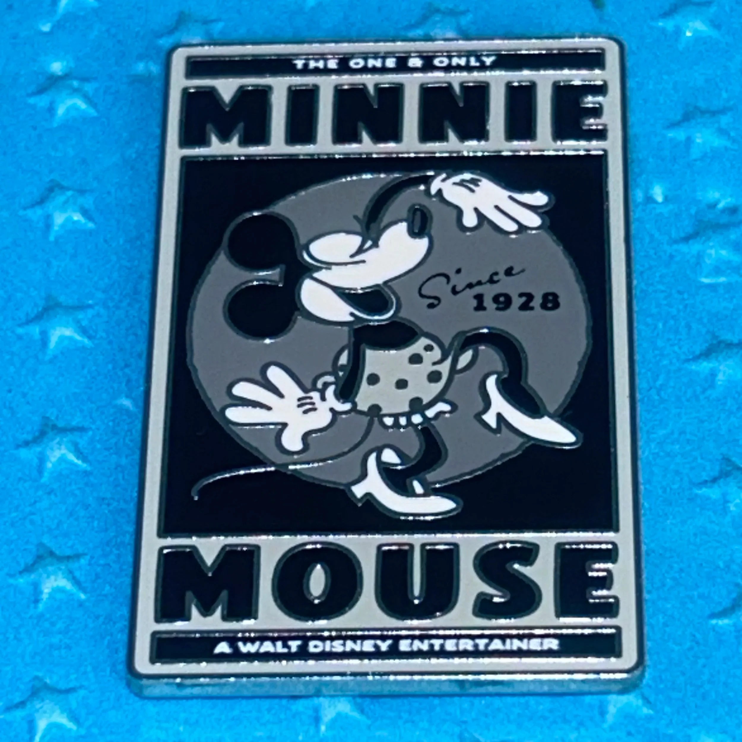 BoxLunch - Minnie Mouse - Black and White - Tonal Portrait - Disney 100 - Pin