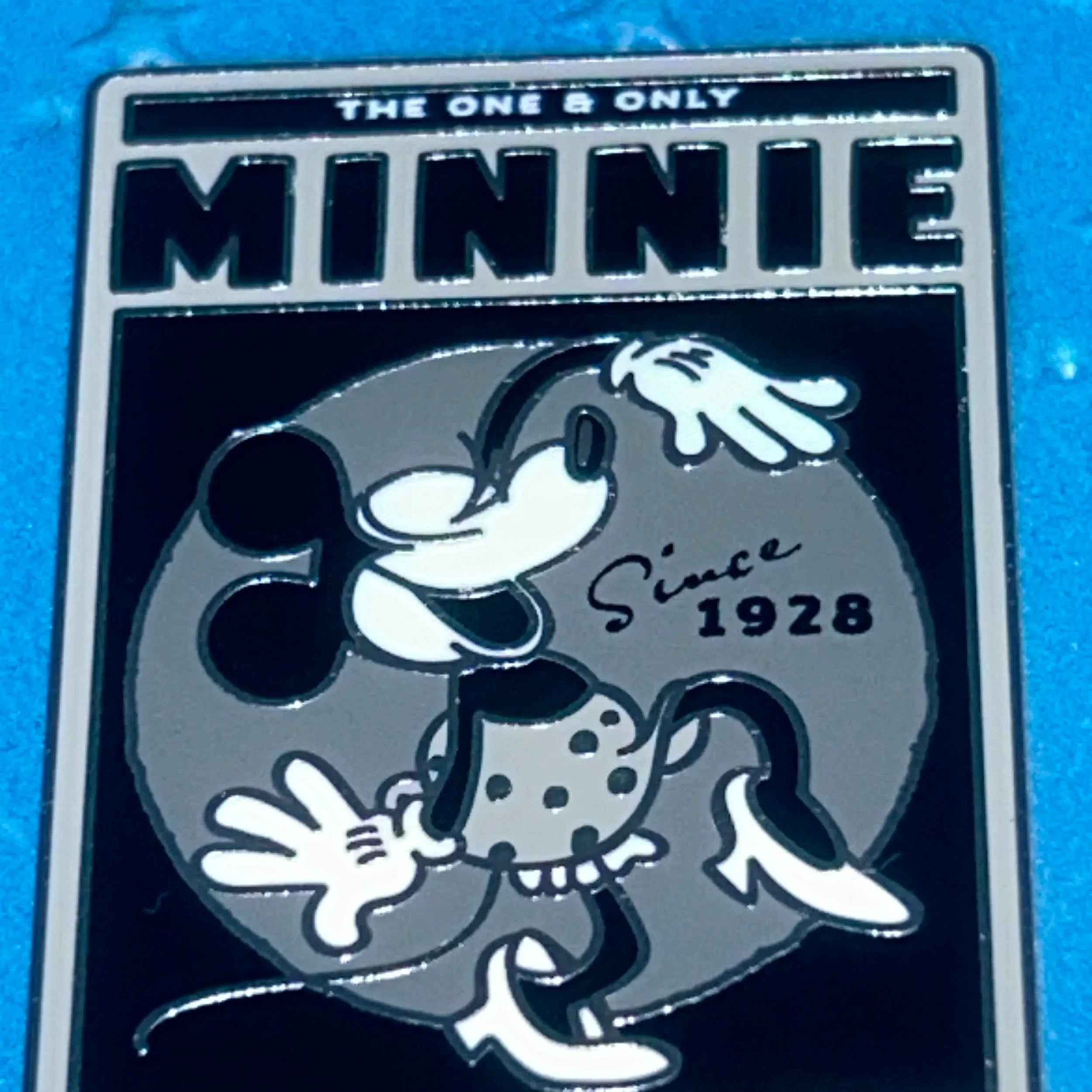 BoxLunch - Minnie Mouse - Black and White - Tonal Portrait - Disney 100 - Pin