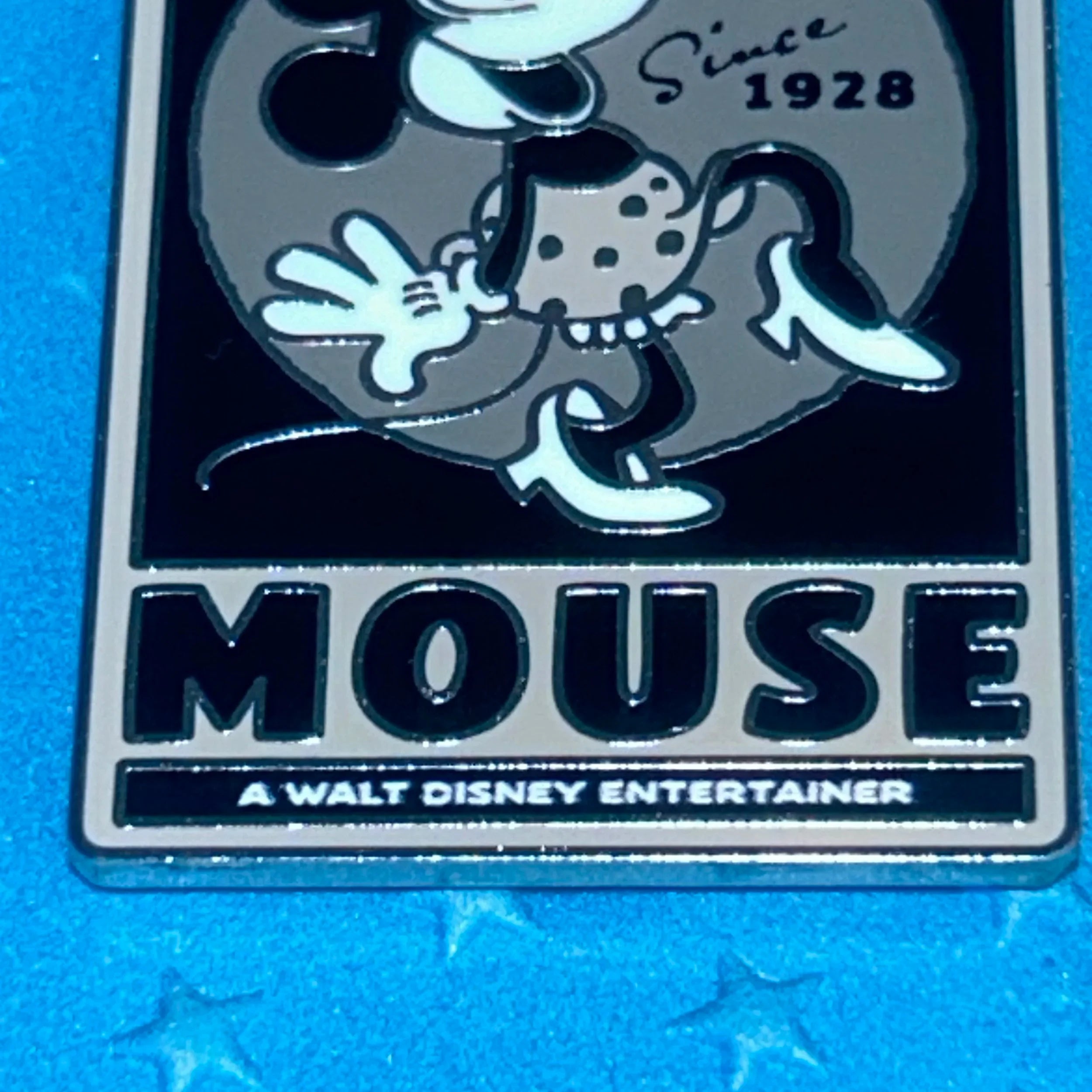 BoxLunch - Minnie Mouse - Black and White - Tonal Portrait - Disney 100 - Pin