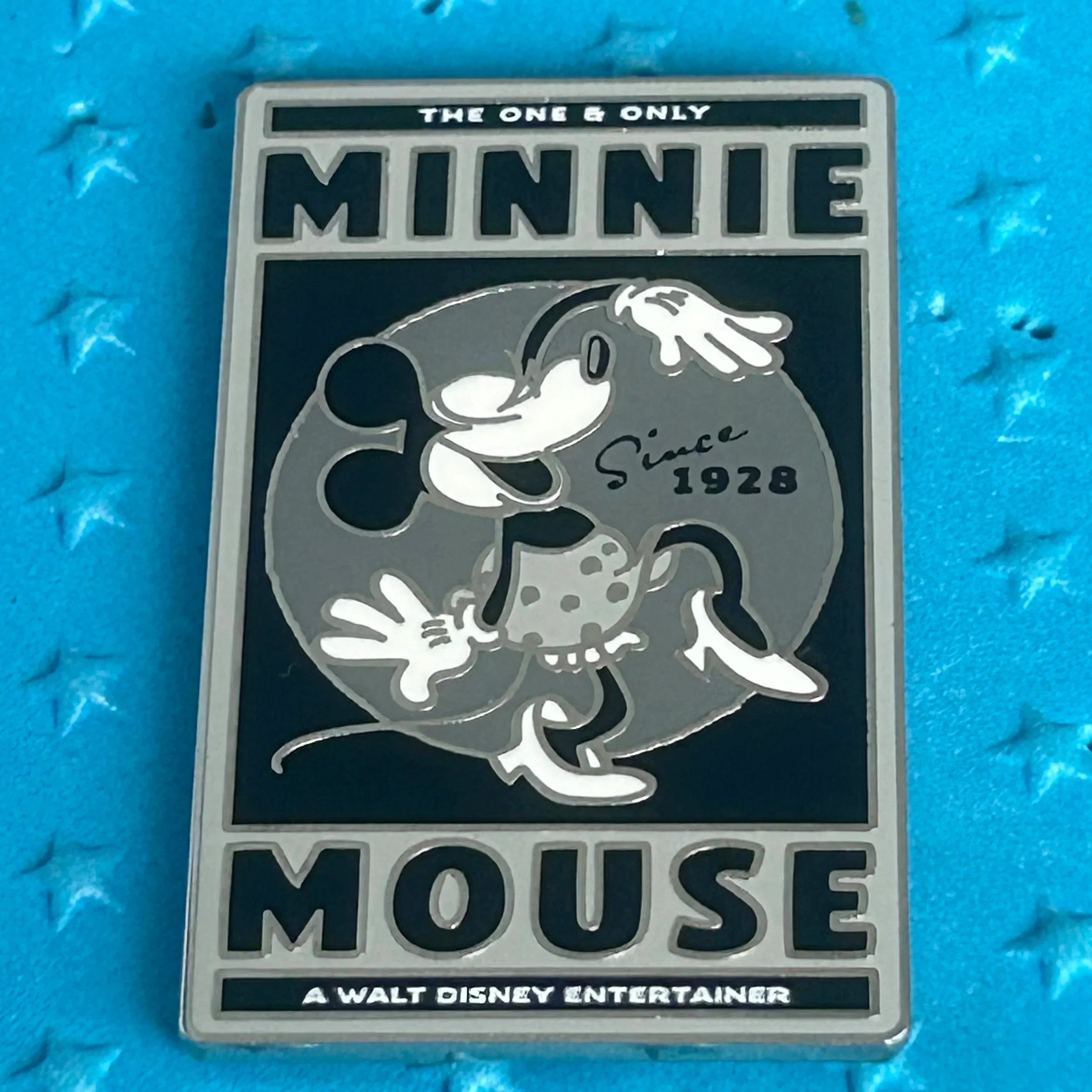 BoxLunch - Minnie Mouse - Black and White - Tonal Portrait - Disney 100 - Pin