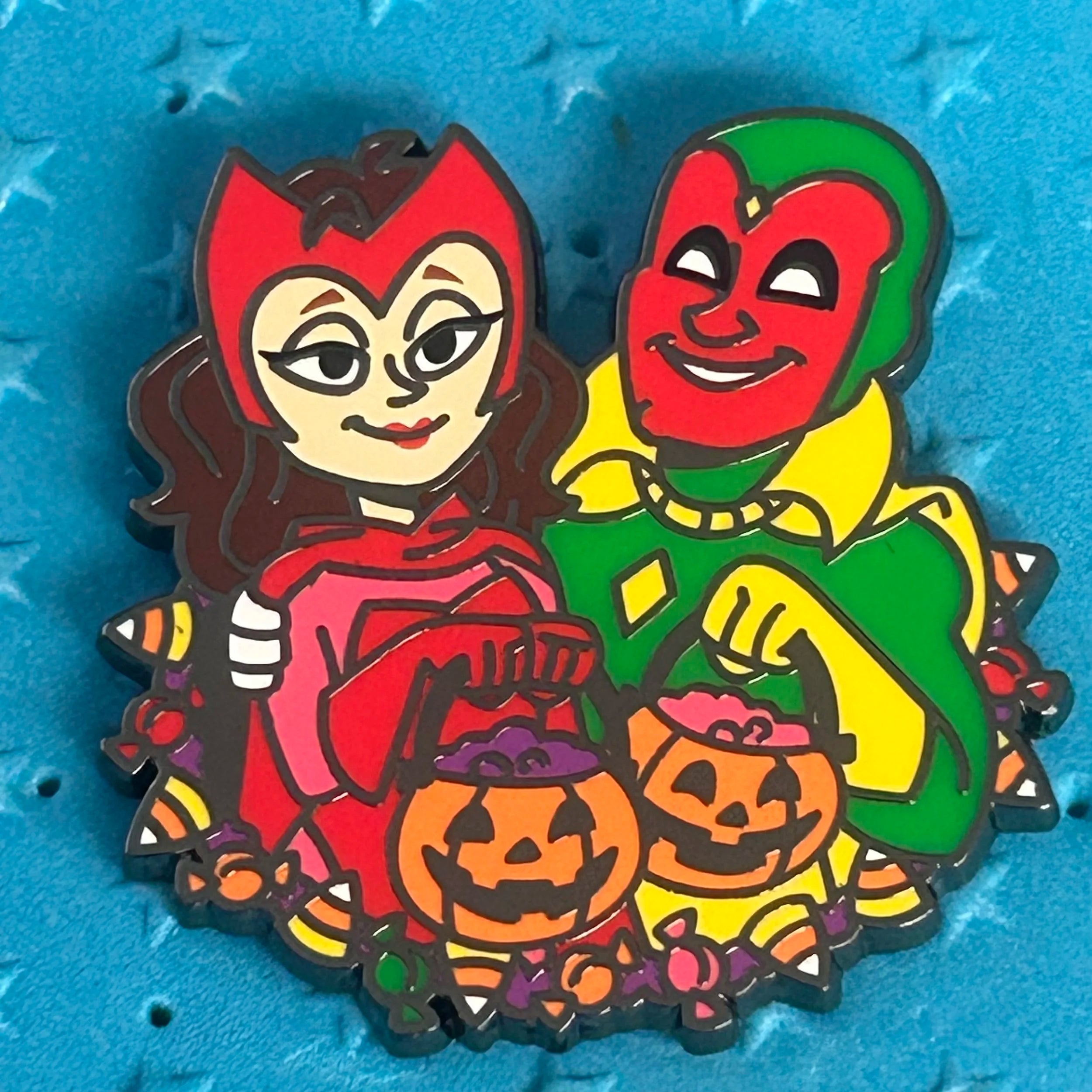 2024 - Wanda and Vision - Halloween - Marvel - Disney Pin