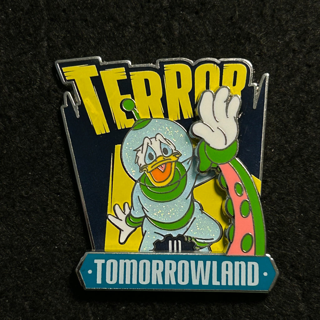 2015 LE 4,000 - TERROR in Tomorrowland - Donald Duck - Disney Pin