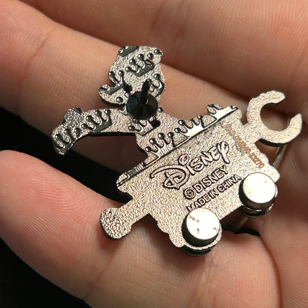 Loungefly - Donald Duck in Minecart - Disney Pin
